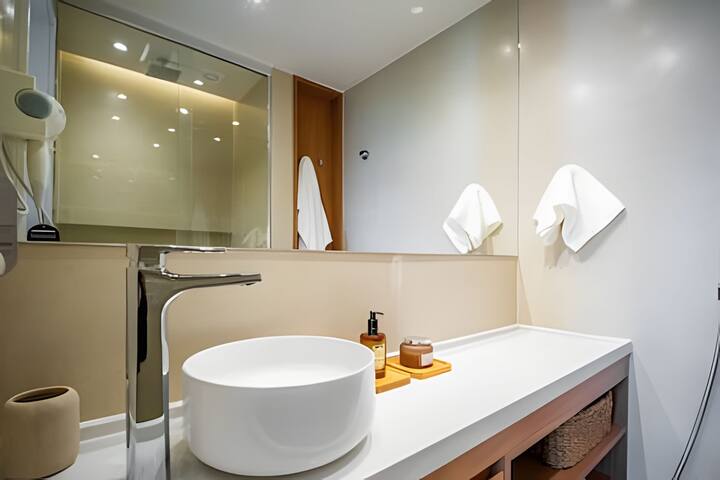 Uma jóia de 3 quartos no coração do Leblon gallery image 4