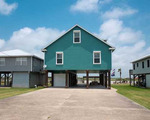 Large Home Near the Caney Y with Pool!