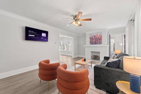 Central & Spacious | 2BDR w/ Patio | CLE Clinic