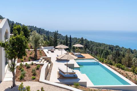 Luxury new Villa Limni with stunning sea views and