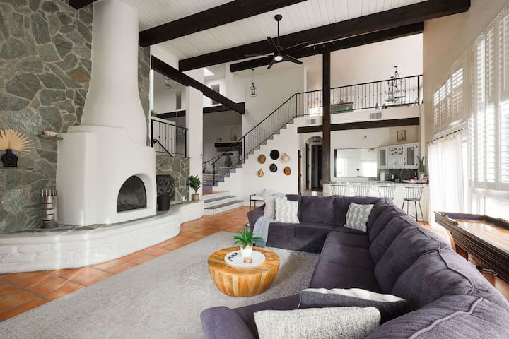 Emily And James managed Airbnb listing 1