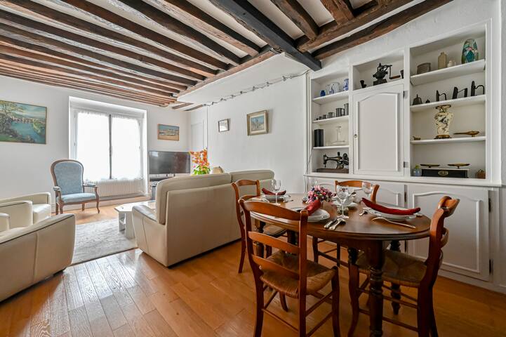 Paris Rentals managed Airbnb listing 3