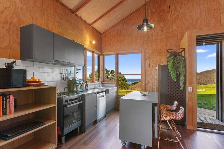 The Reverie Barn – Sauna & Views gallery image 5