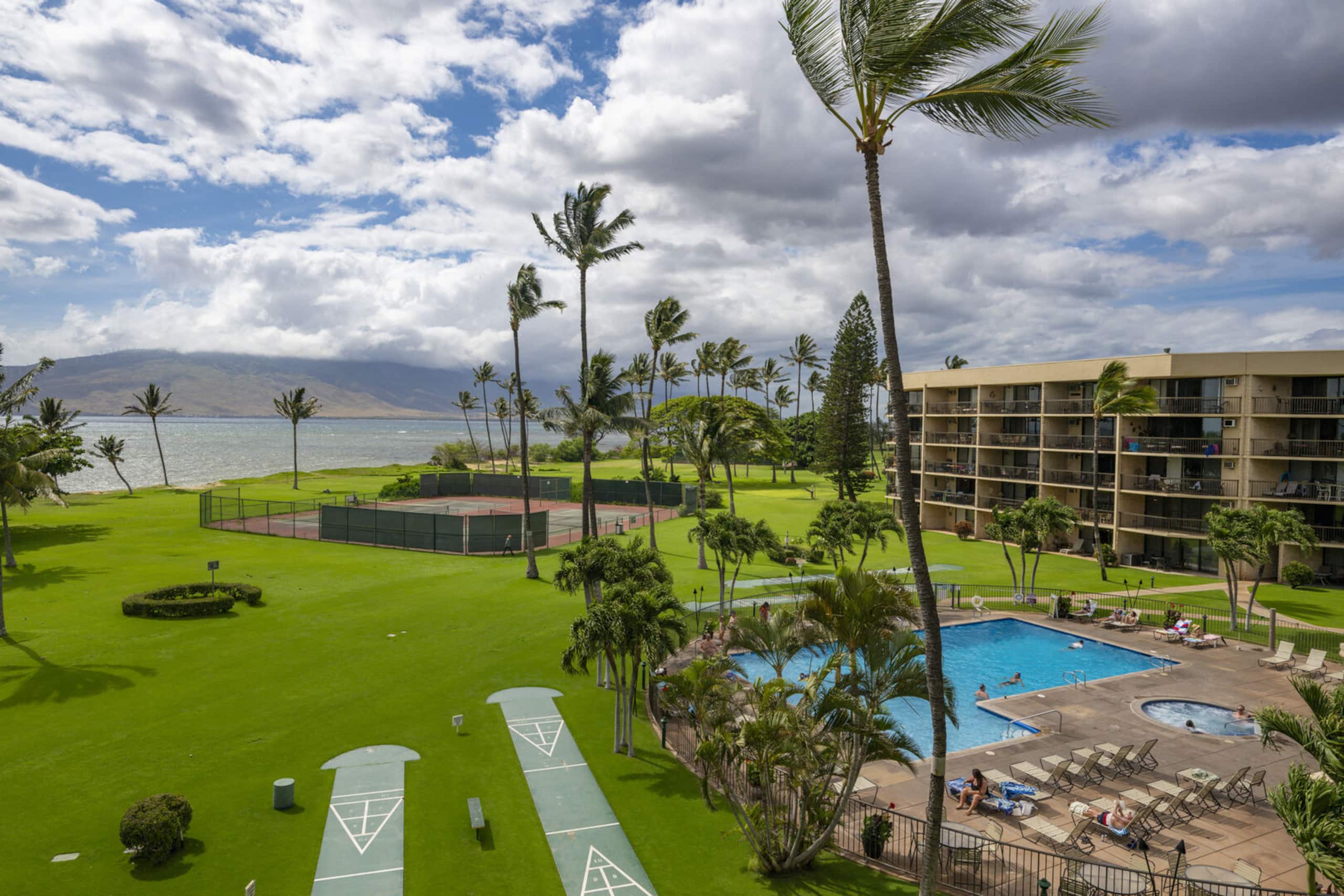 Condo in Kihei · ★5.0 · 2 bedrooms · 3 beds · 2 baths - Image 4