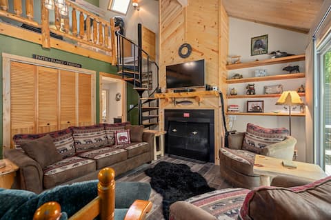Quadna Mountain Resort 330 - with Loft!