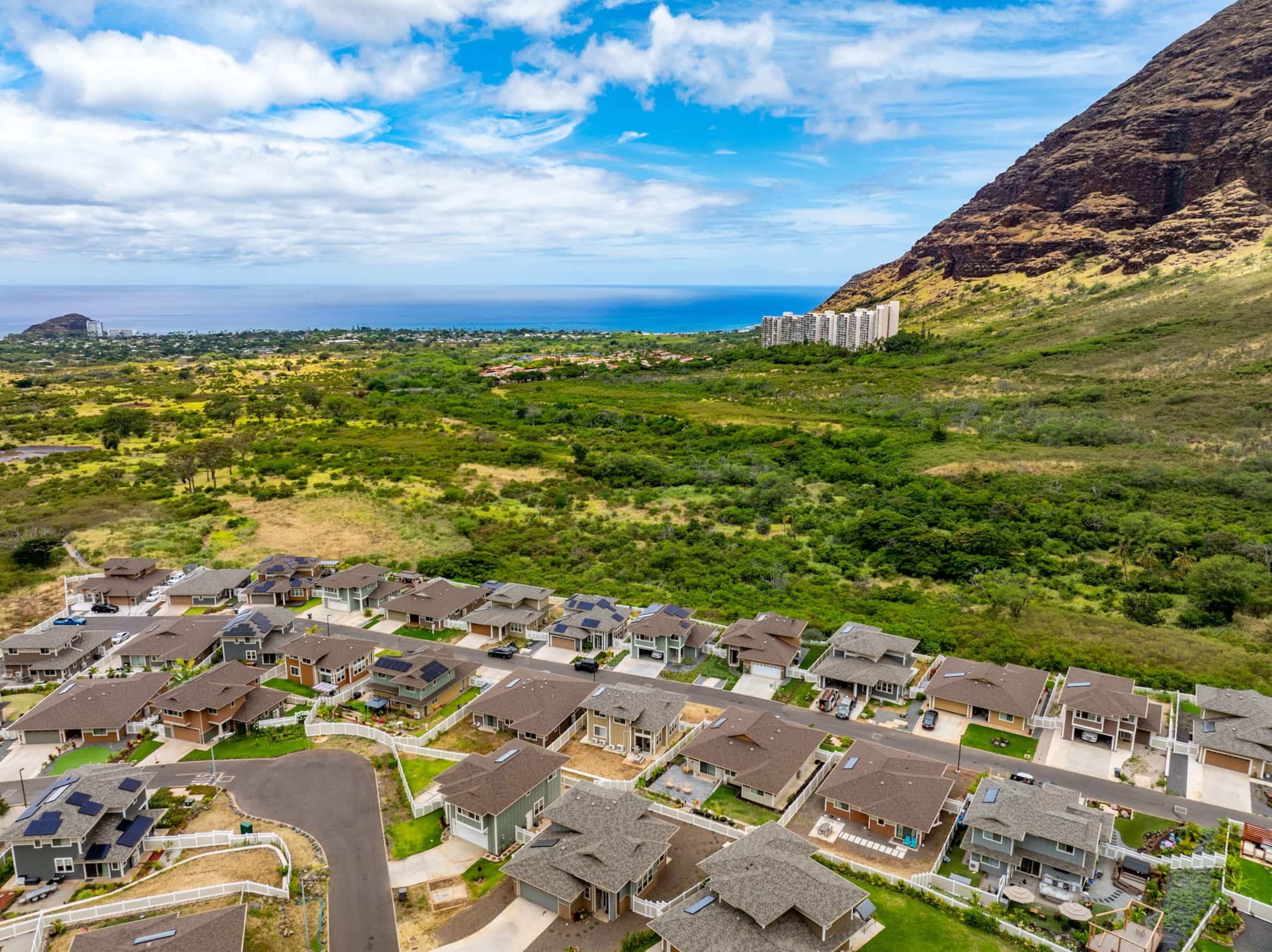 Home in Waianae · ★4.82 · 3 bedrooms · 4 beds · 2.5 private baths - Image 88
