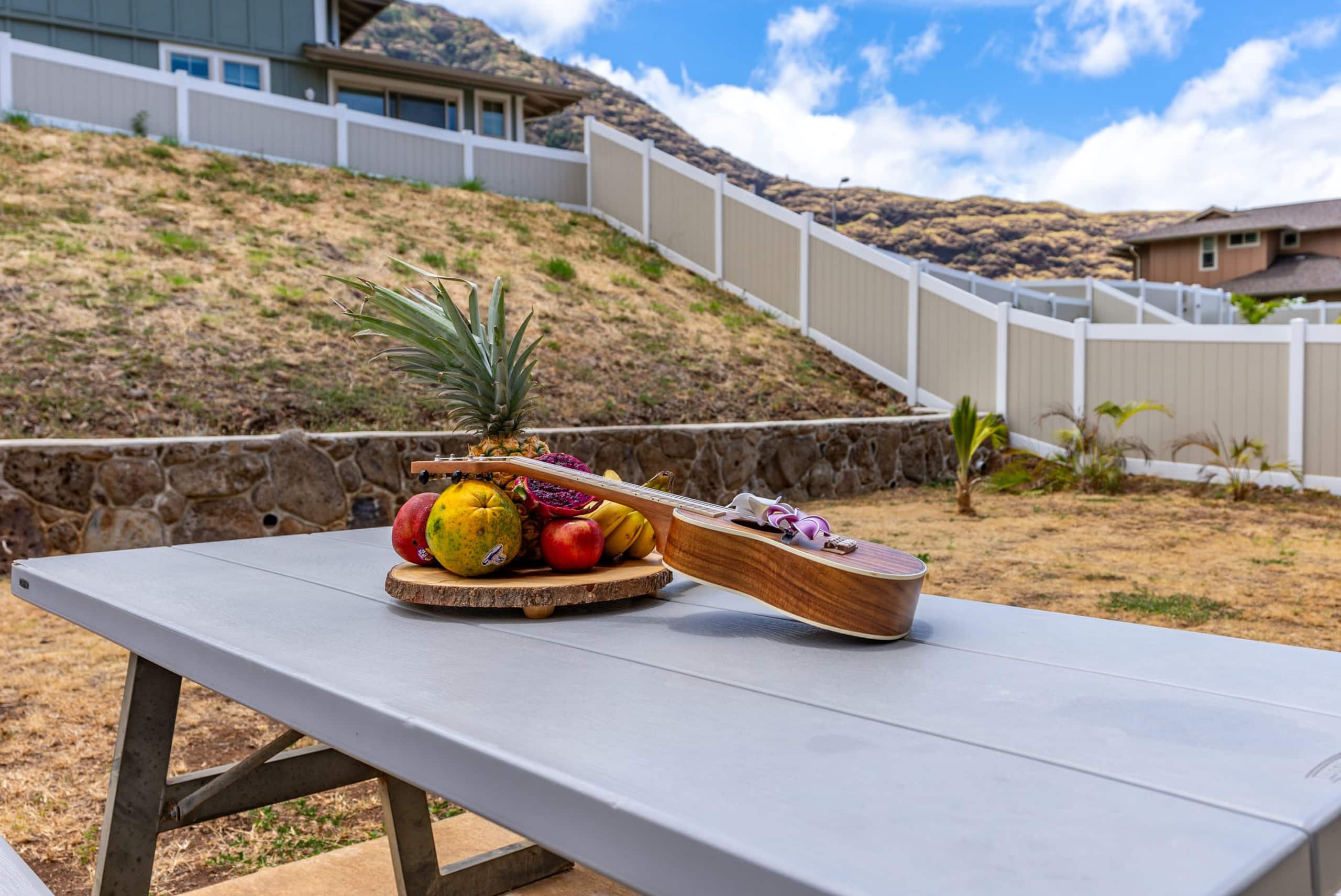 Home in Waianae · ★4.82 · 3 bedrooms · 4 beds · 2.5 private baths - Image 57