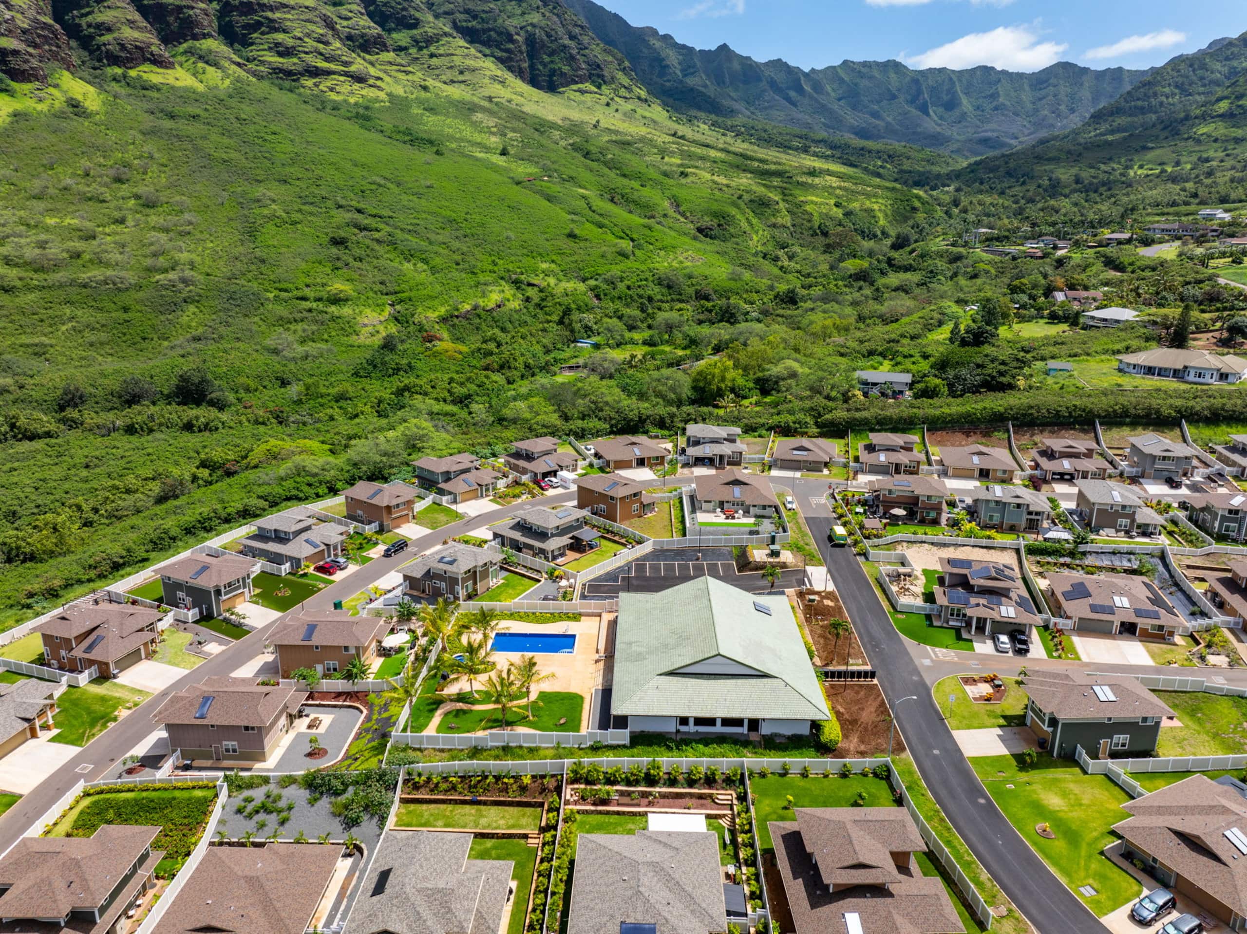 Home in Waianae · ★4.82 · 3 bedrooms · 4 beds · 2.5 private baths - Image 96