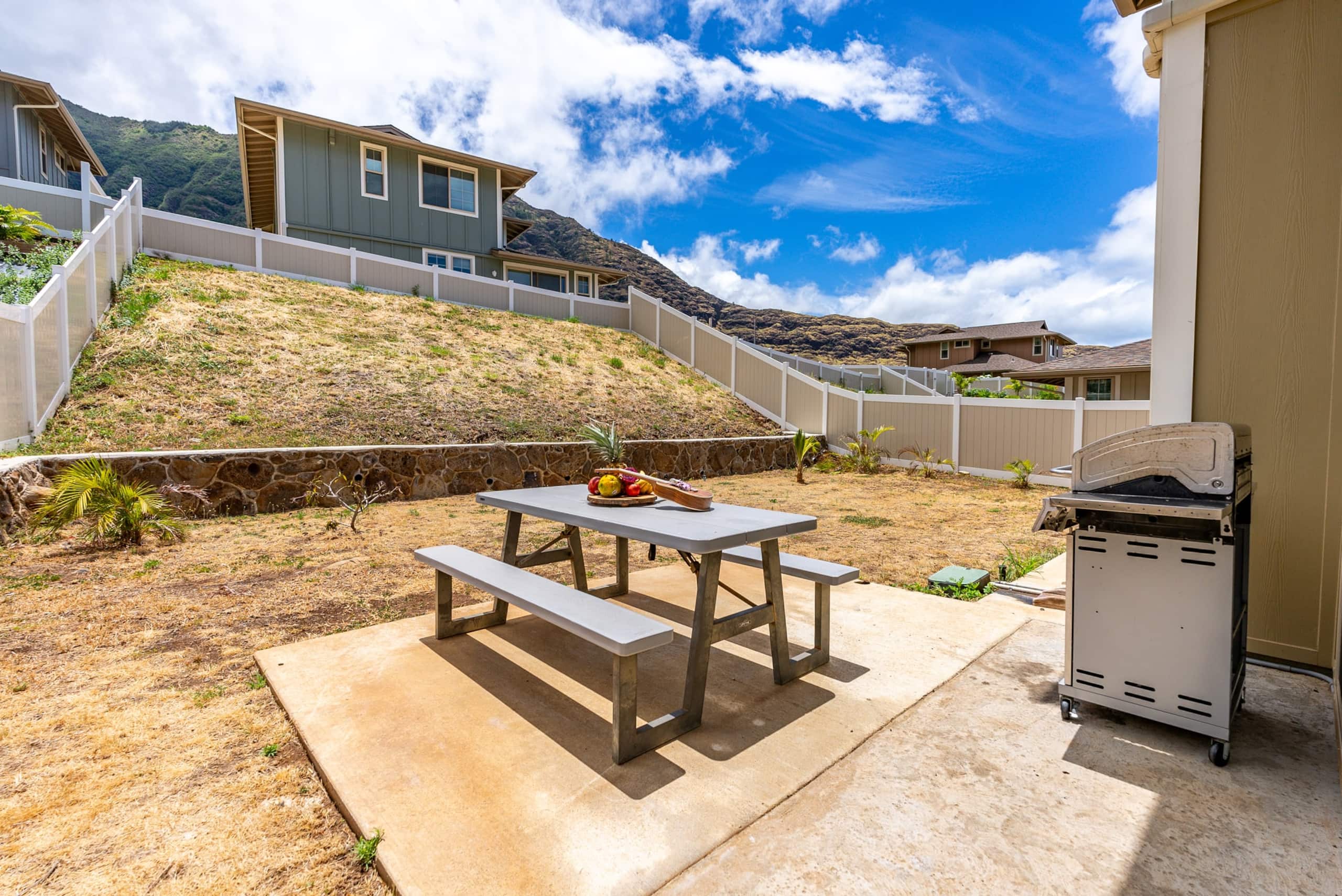 Home in Waianae · ★4.82 · 3 bedrooms · 4 beds · 2.5 private baths - Image 72