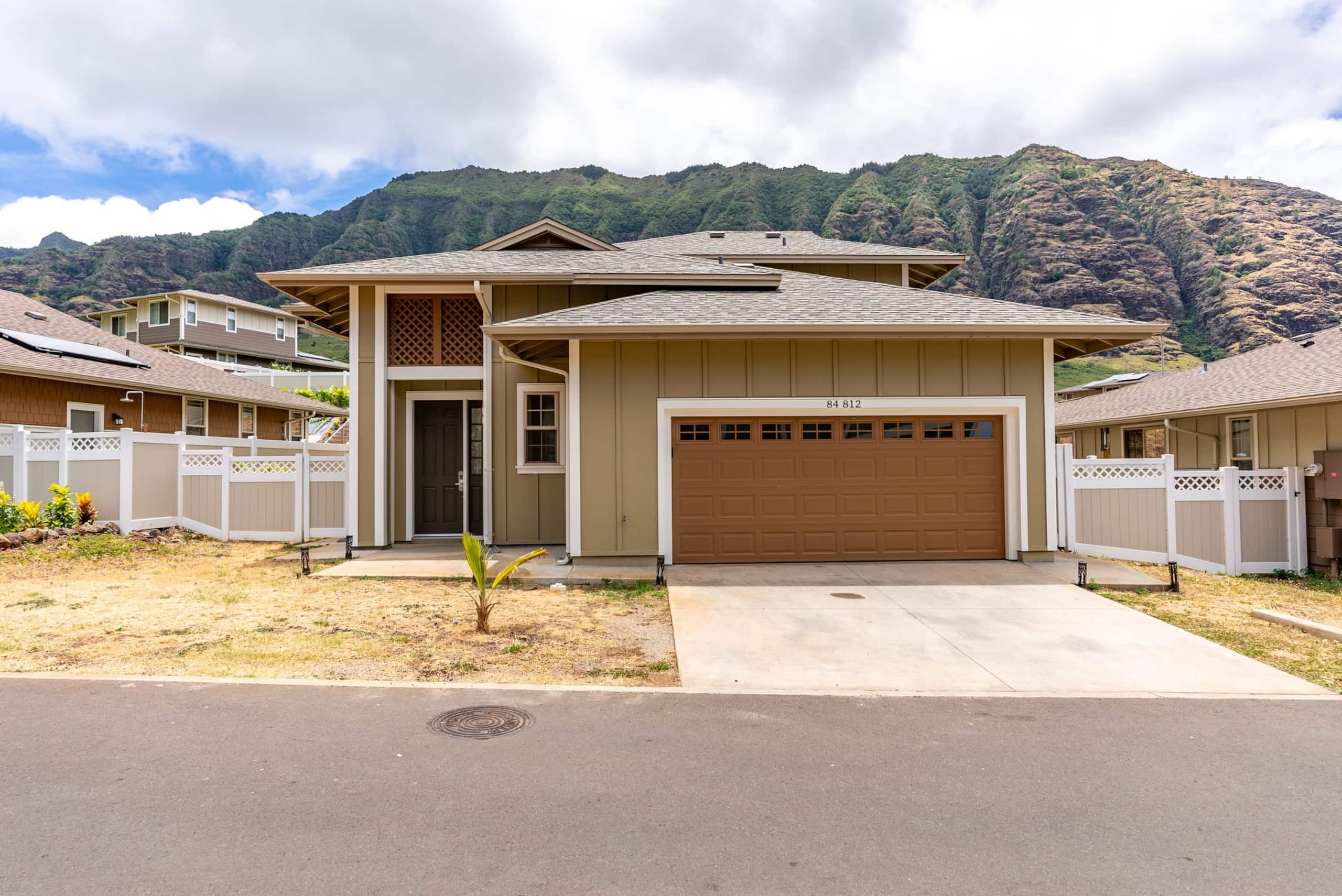 Home in Waianae · ★4.82 · 3 bedrooms · 4 beds · 2.5 private baths - Image 77