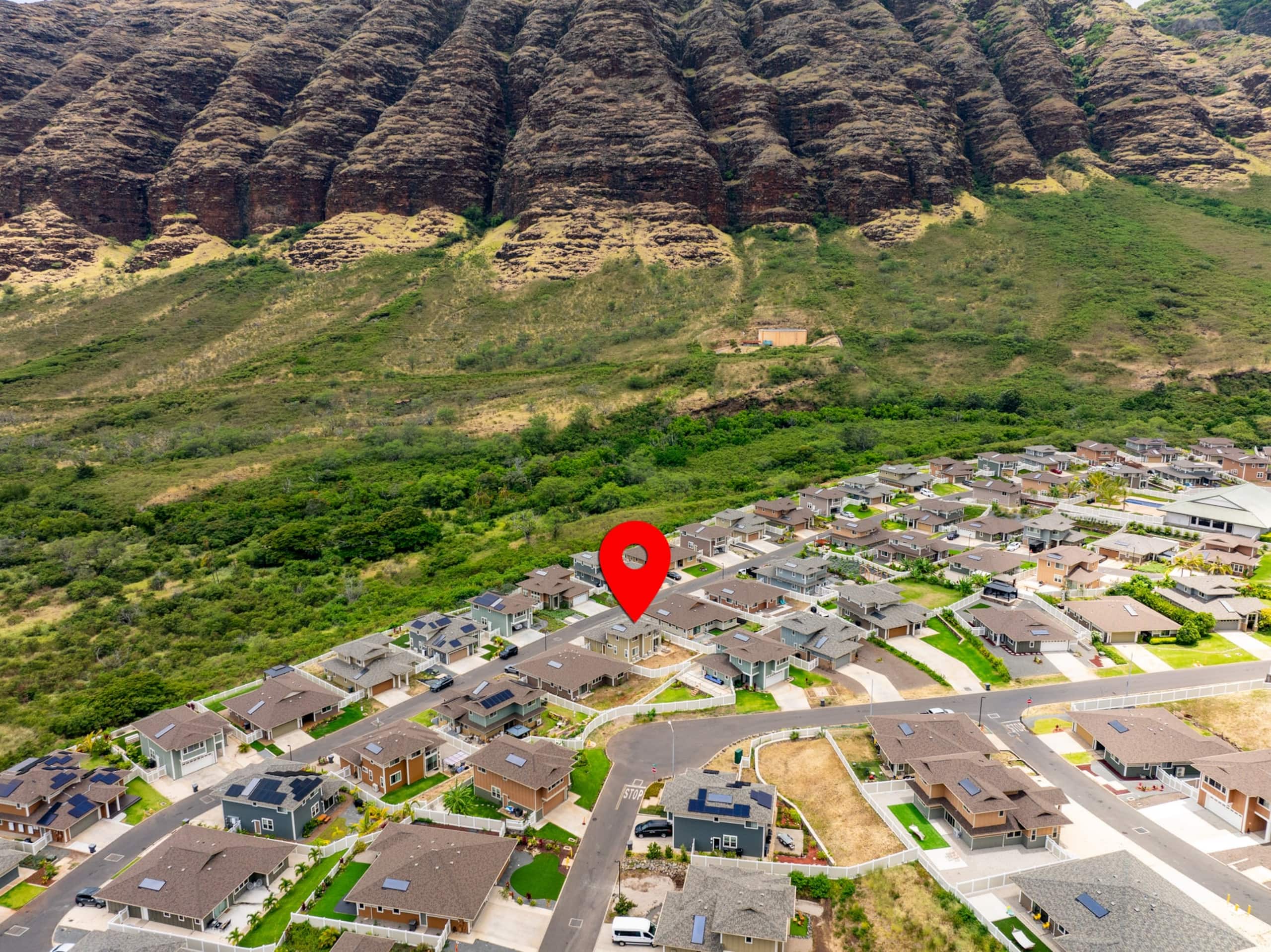 Home in Waianae · ★4.82 · 3 bedrooms · 4 beds · 2.5 private baths - Image 89