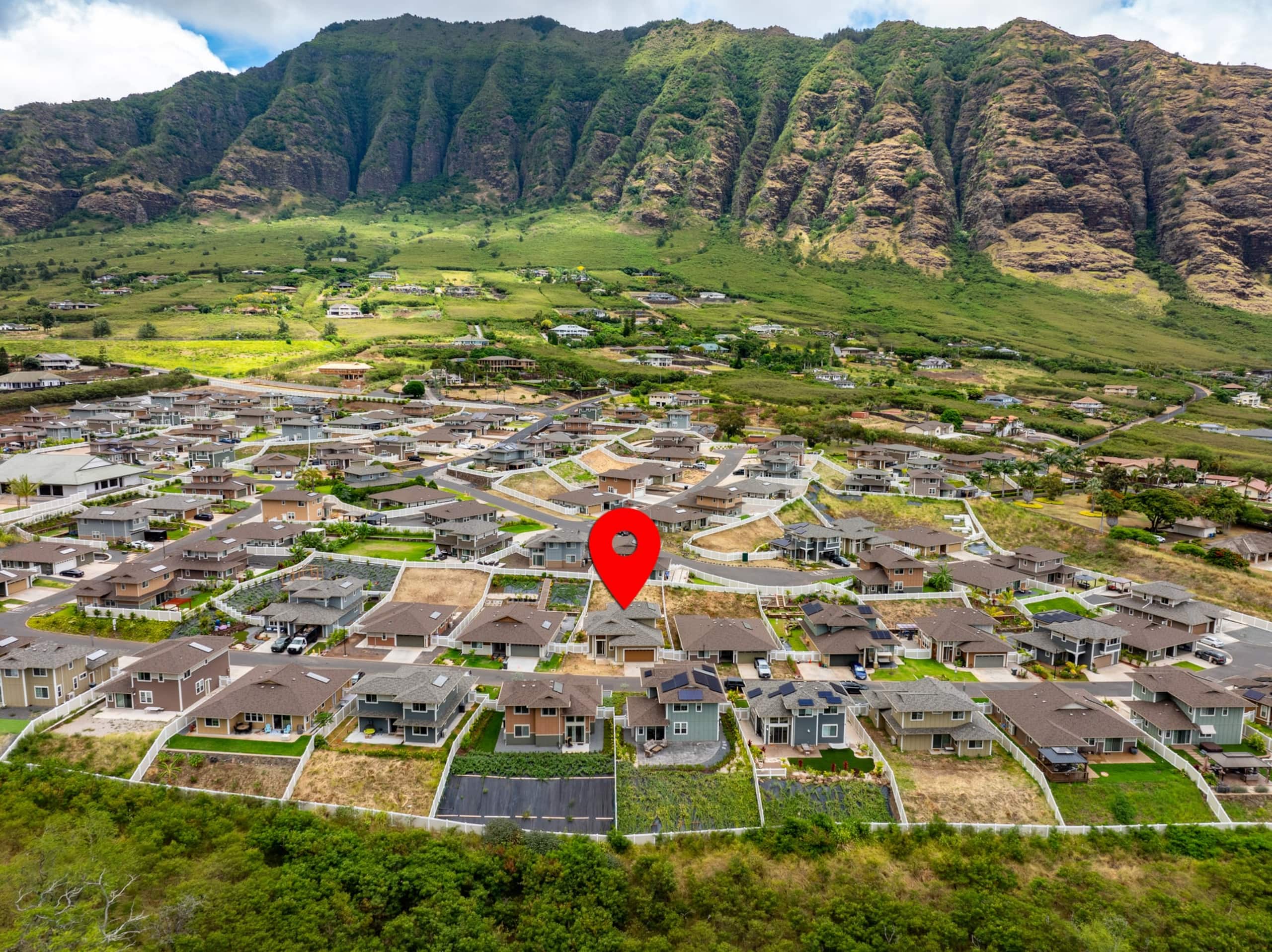 Home in Waianae · ★4.82 · 3 bedrooms · 4 beds · 2.5 private baths - Image 82