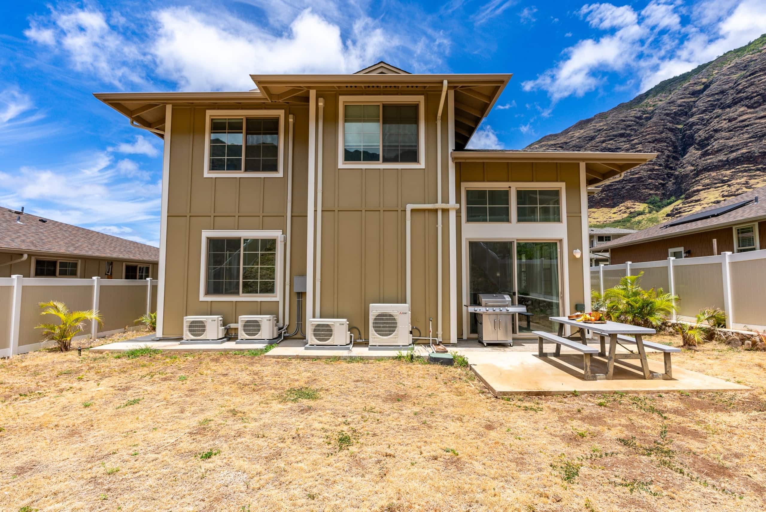 Home in Waianae · ★4.82 · 3 bedrooms · 4 beds · 2.5 private baths - Image 66