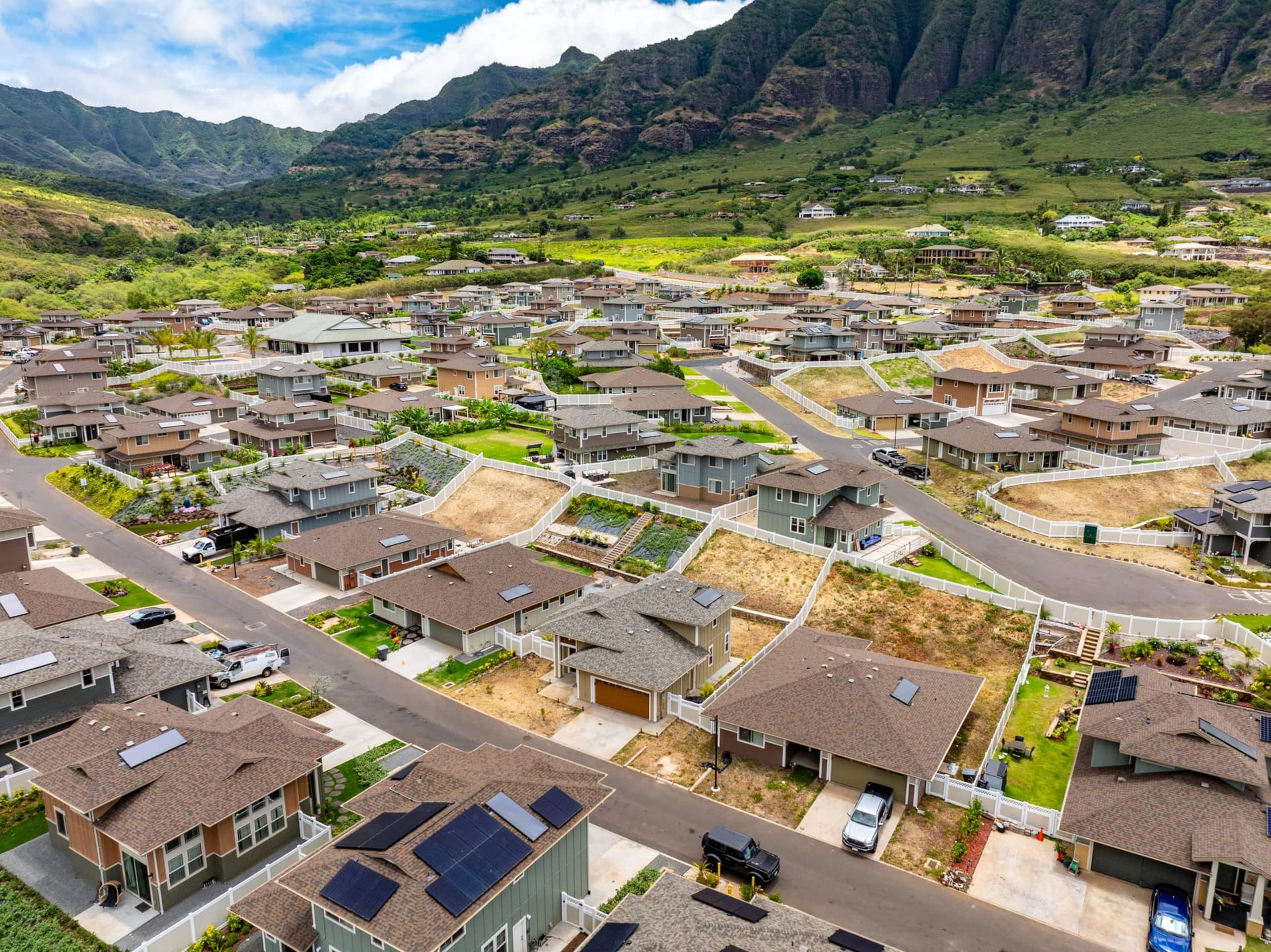 Home in Waianae · ★4.82 · 3 bedrooms · 4 beds · 2.5 private baths - Image 94