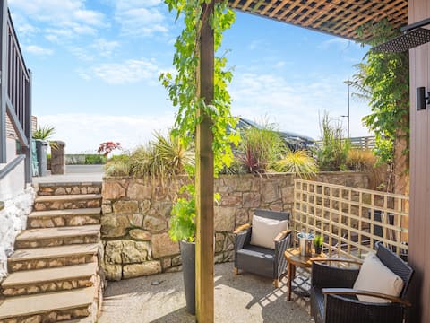 Beachfront Apartment