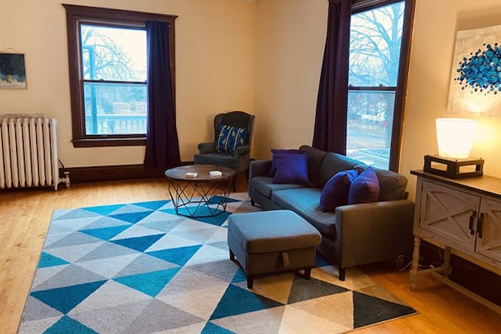 Raspberry Rentals managed Airbnb listing 3