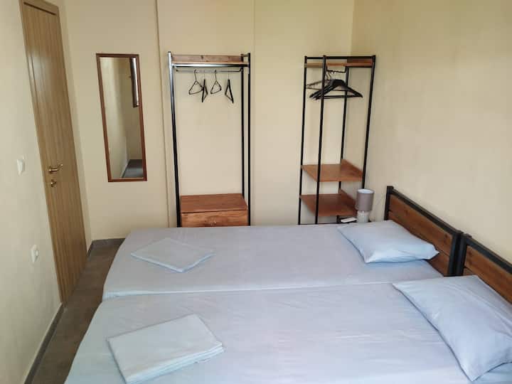 Dhomë gjumi 1