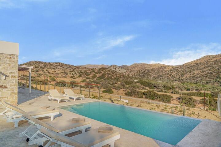 Villa Nala with Pool by Matala gallery image 3