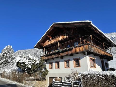 Fantastic traditional chalet in Alpbach