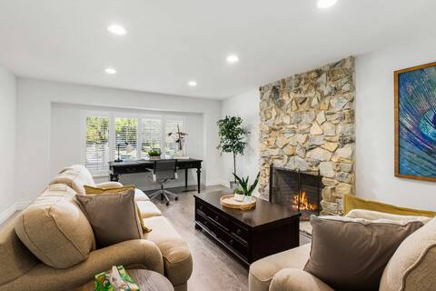 @ Marbella Lane - Stylish & Trendy Designer Home