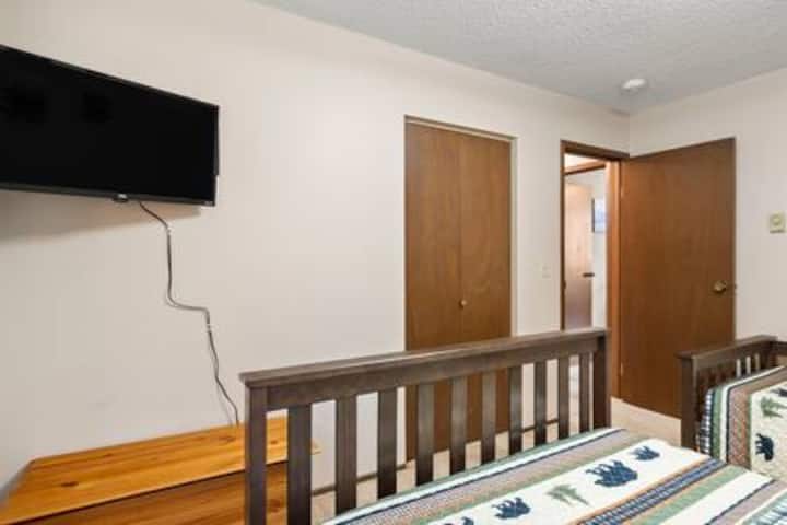 980869d4 7a9a 4650 b2f7 85f4ae2db1a8