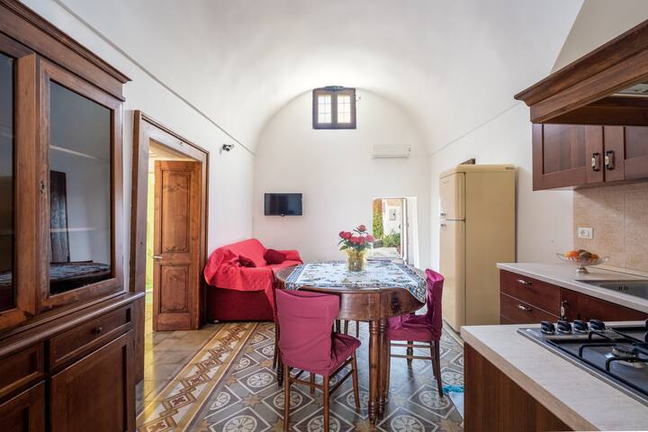 Arakne gallery image 5