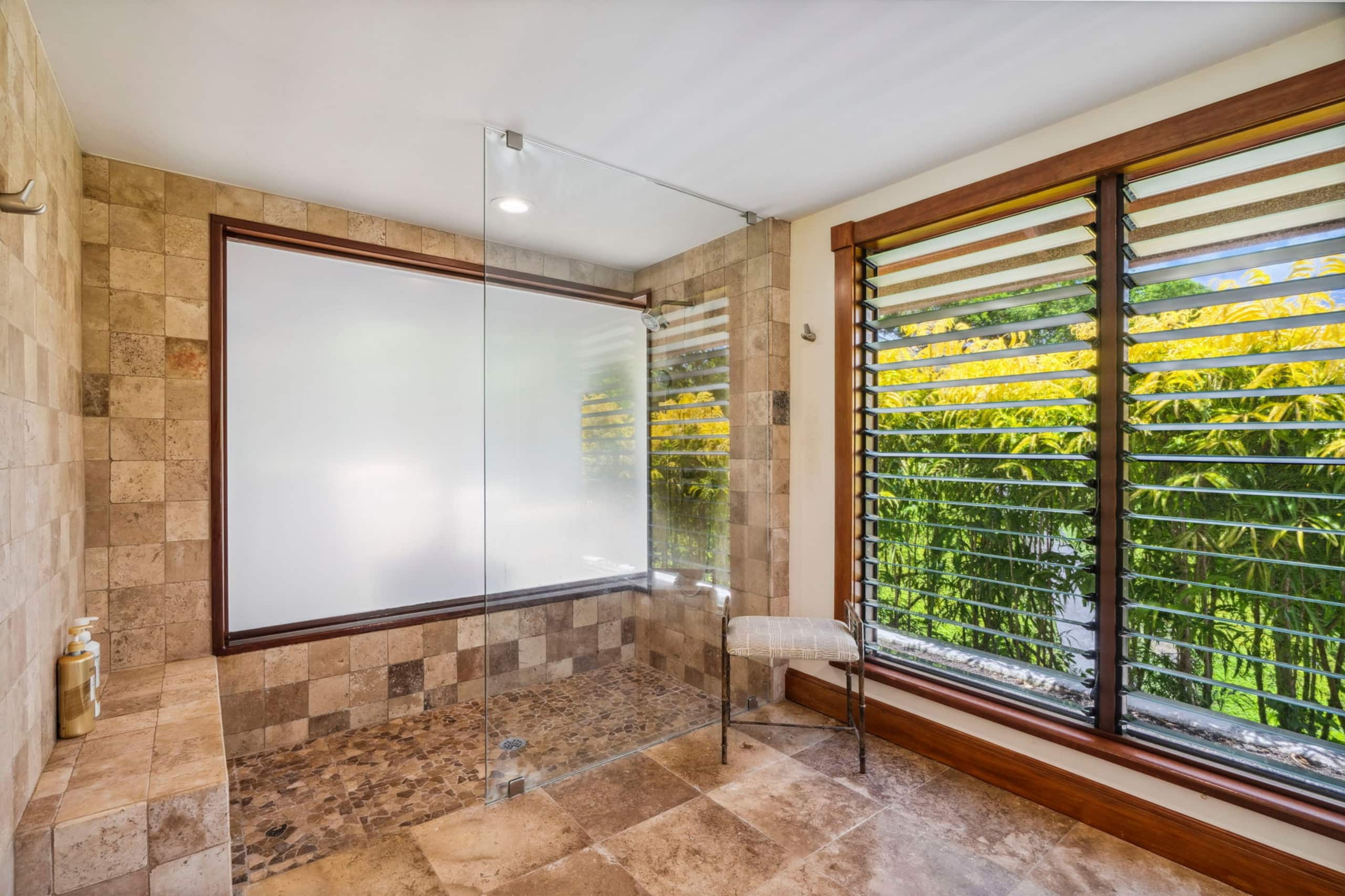 Home in Princeville · ★4.84 · 3 bedrooms · 5 beds · 2.5 private baths - Image 30