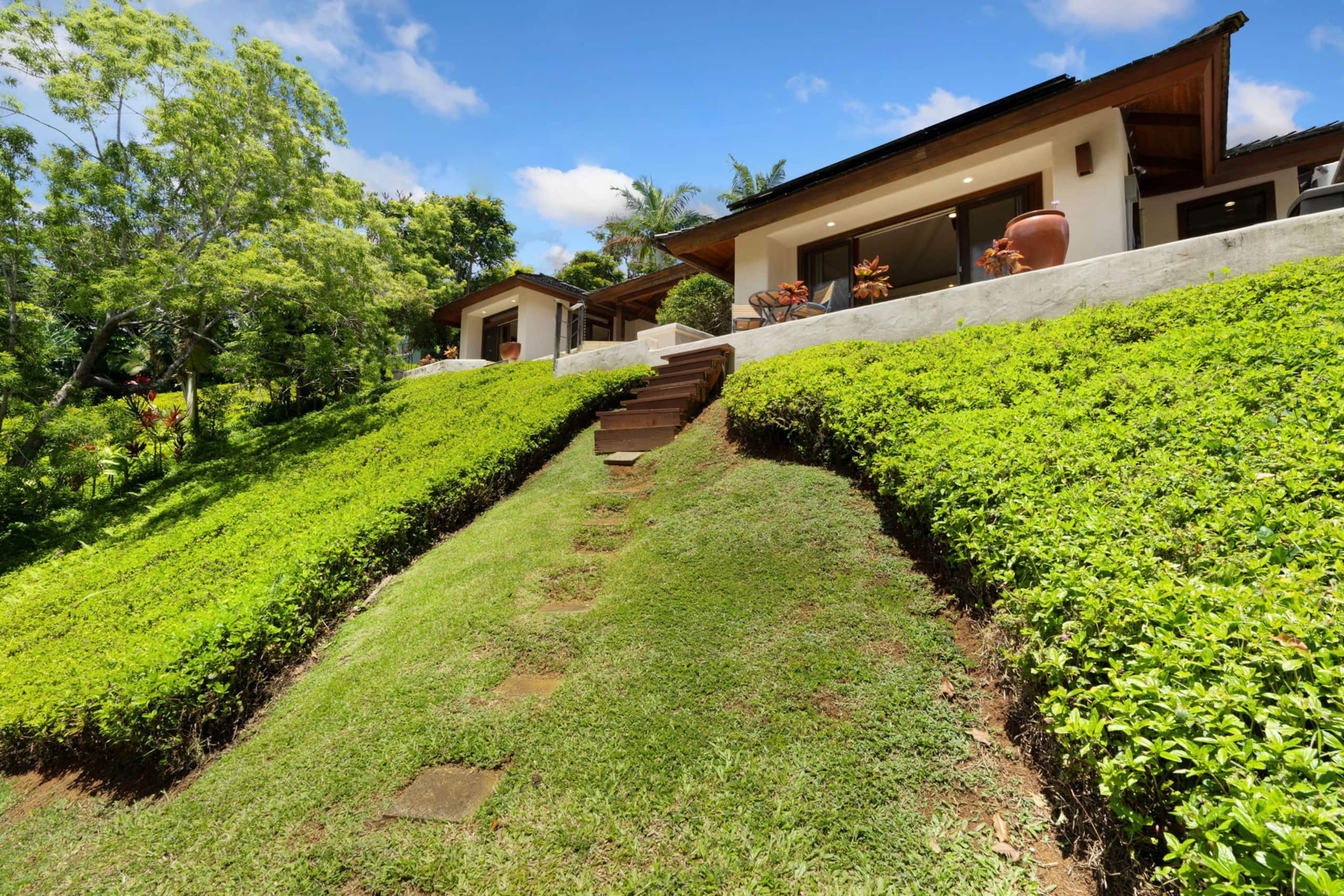 Home in Princeville · ★4.84 · 3 bedrooms · 5 beds · 2.5 private baths - Image 56