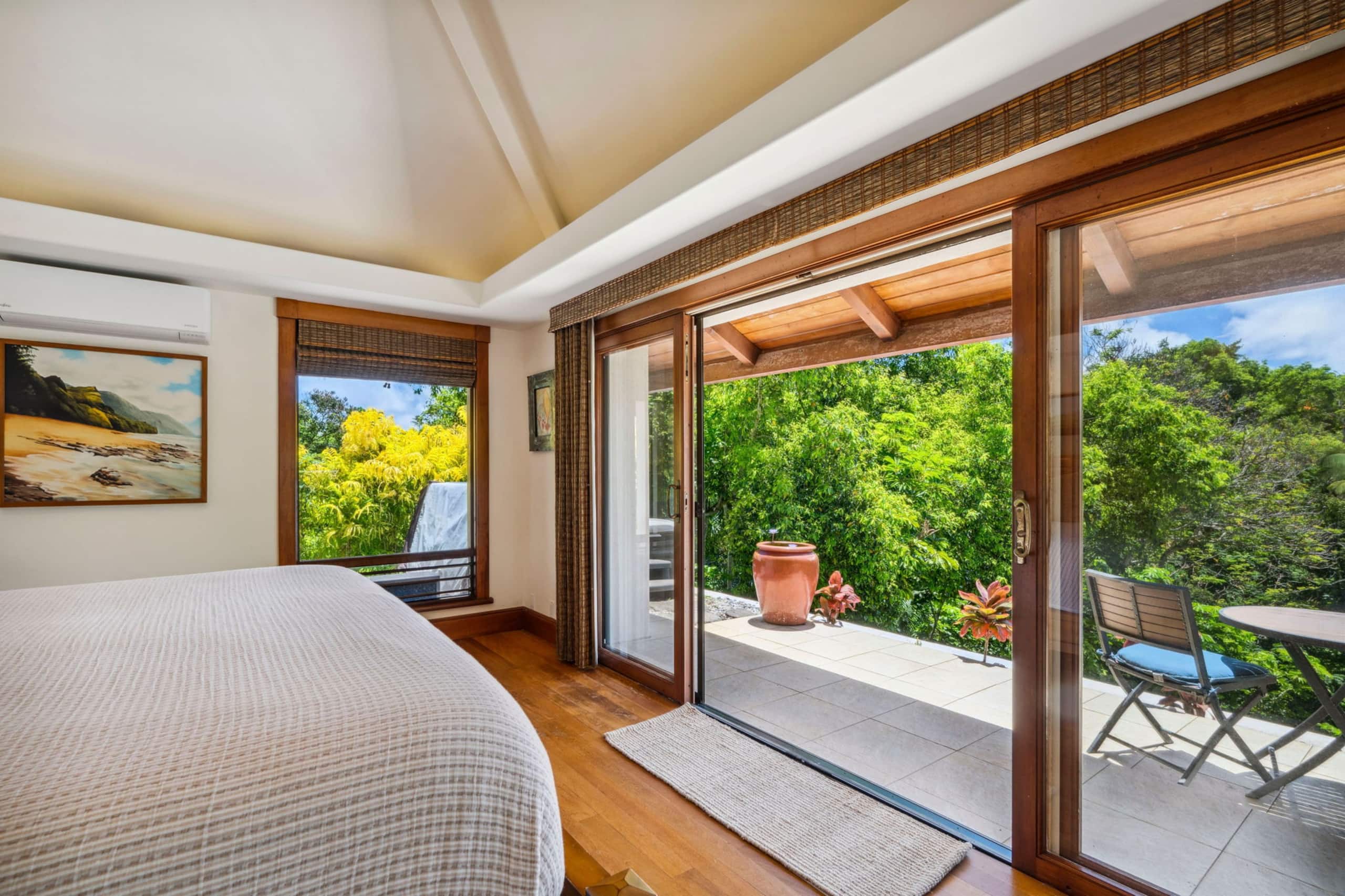 Home in Princeville · ★4.84 · 3 bedrooms · 5 beds · 2.5 private baths - Image 25