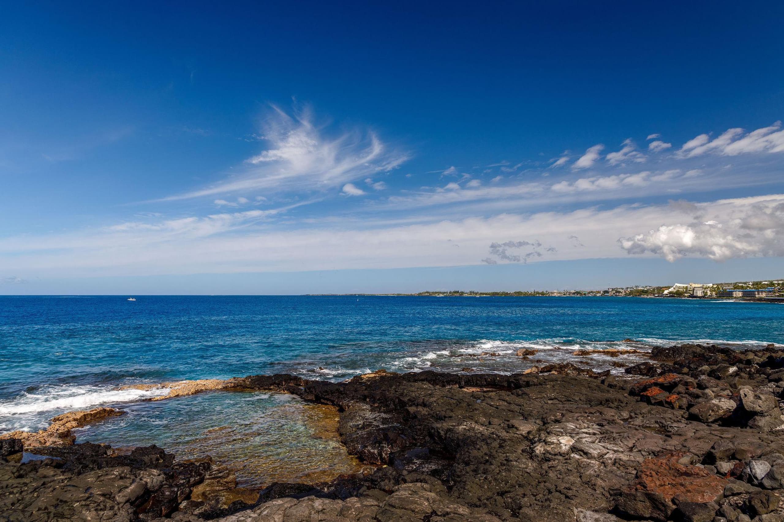 Condo in Kailua-Kona · ★4.63 · 1 bedroom · 2 beds · 1 private bath - Image 34