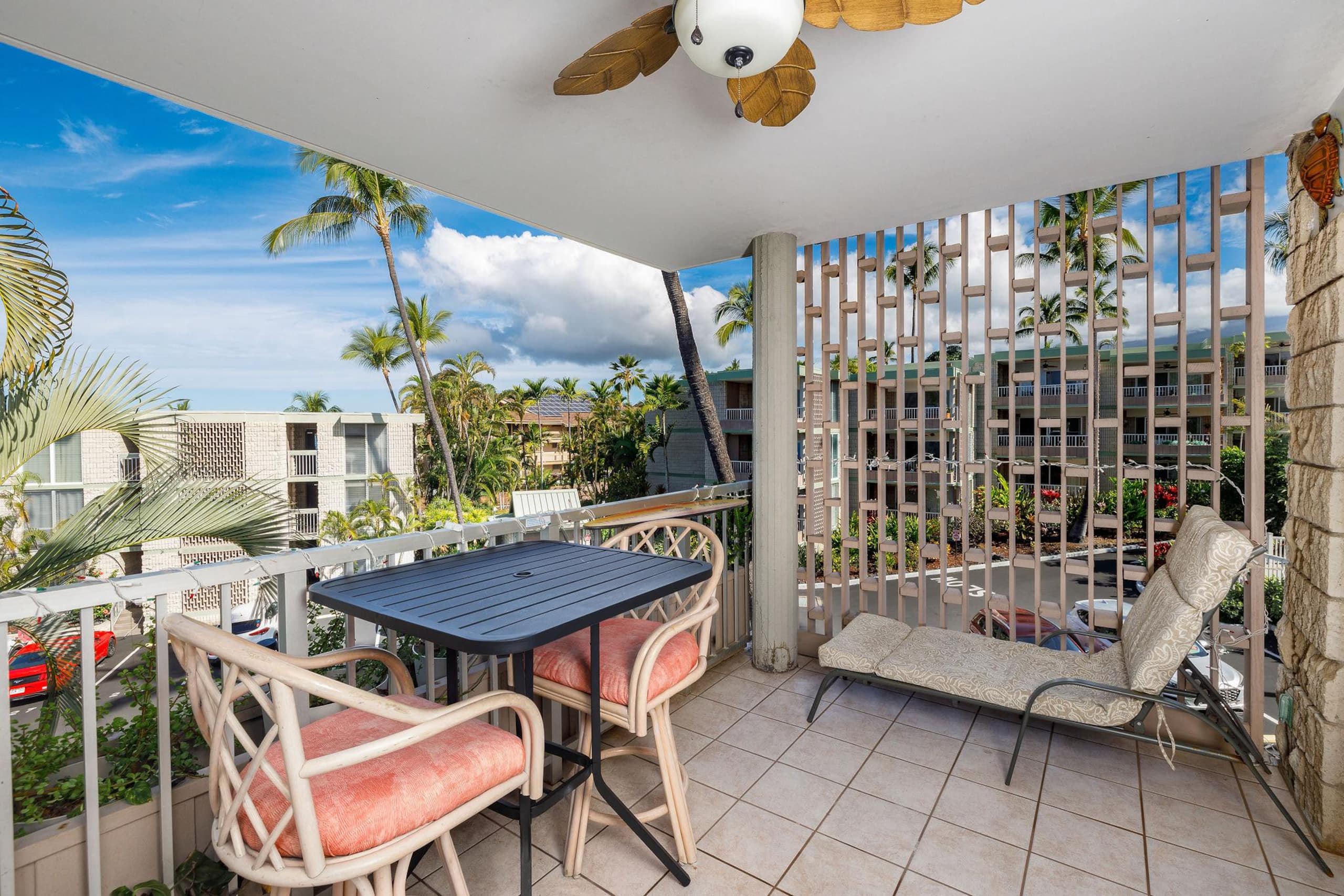 Condo in Kailua-Kona · ★4.63 · 1 bedroom · 2 beds · 1 private bath - Image 21