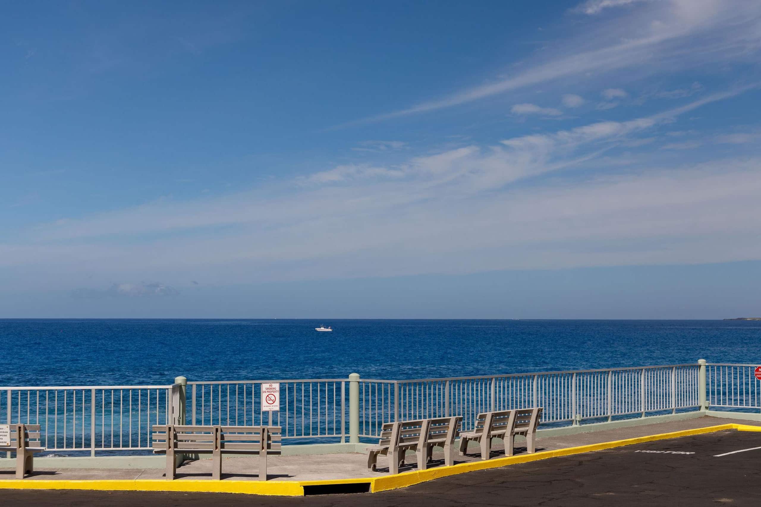 Condo in Kailua-Kona · ★4.63 · 1 bedroom · 2 beds · 1 private bath - Image 36