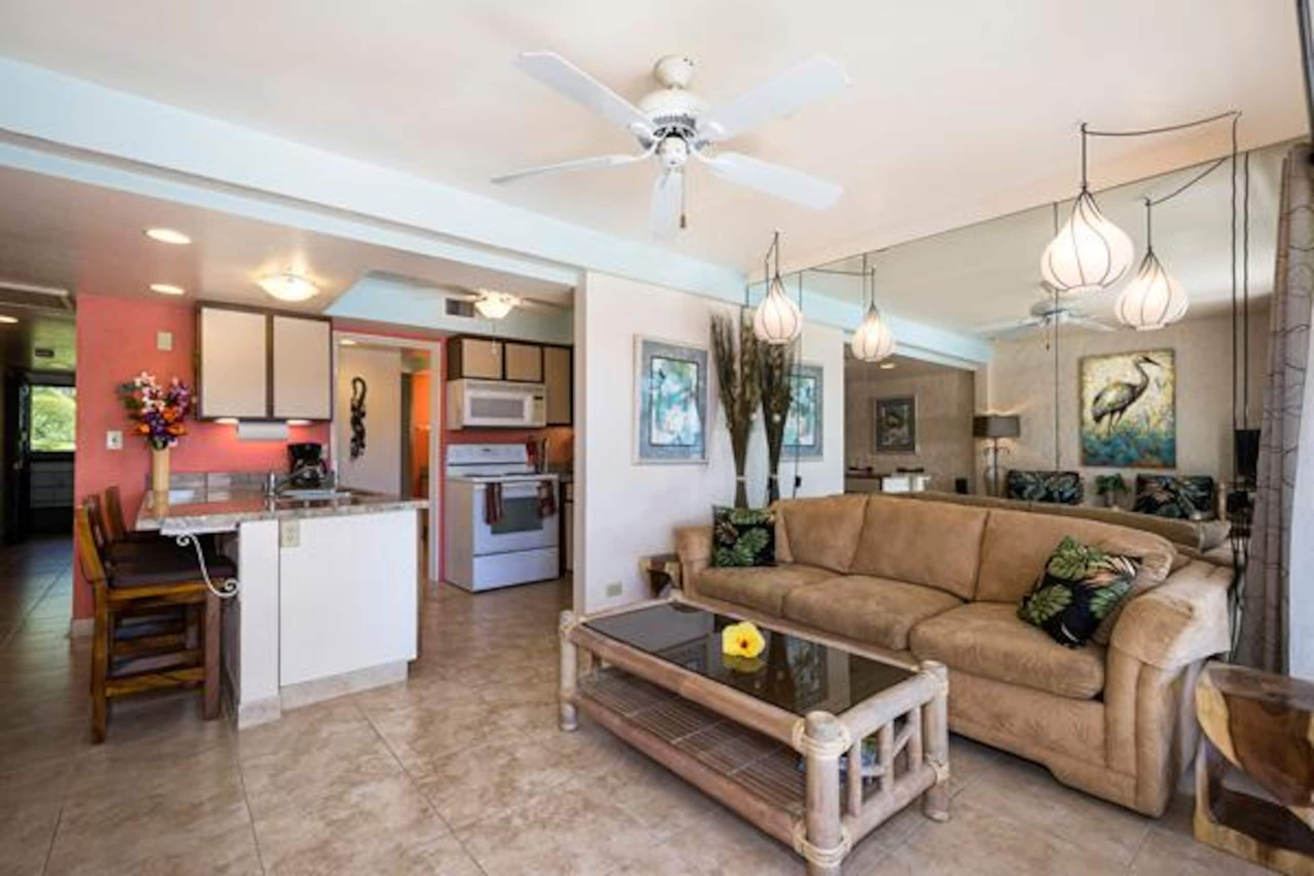 Condo in Kailua-Kona · ★4.88 · 1 bedroom · 2 beds · 1 private bath - Image 6