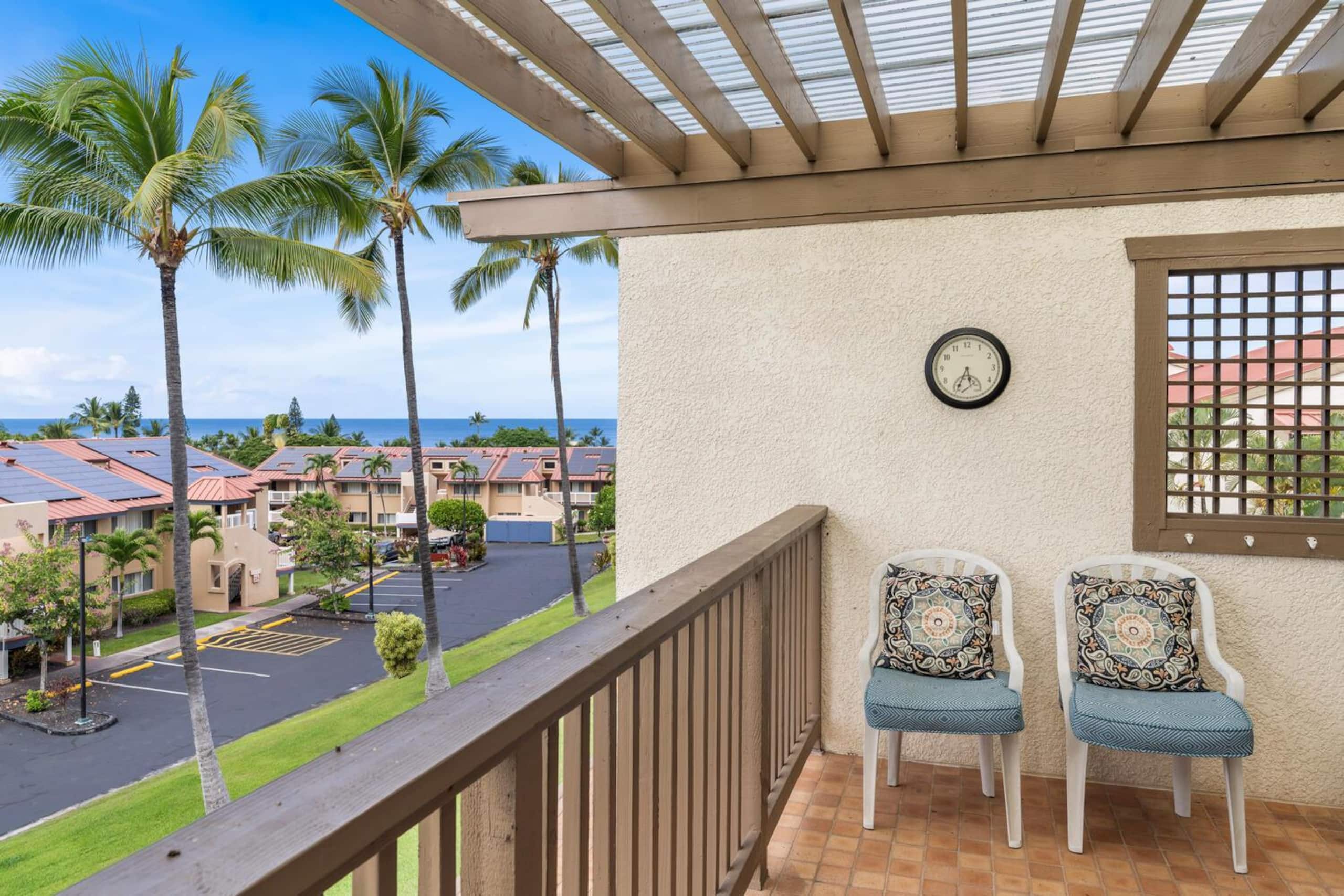 Condo in Kailua-Kona · ★4.71 · 2 bedrooms · 3 beds · 2 baths - Image 7
