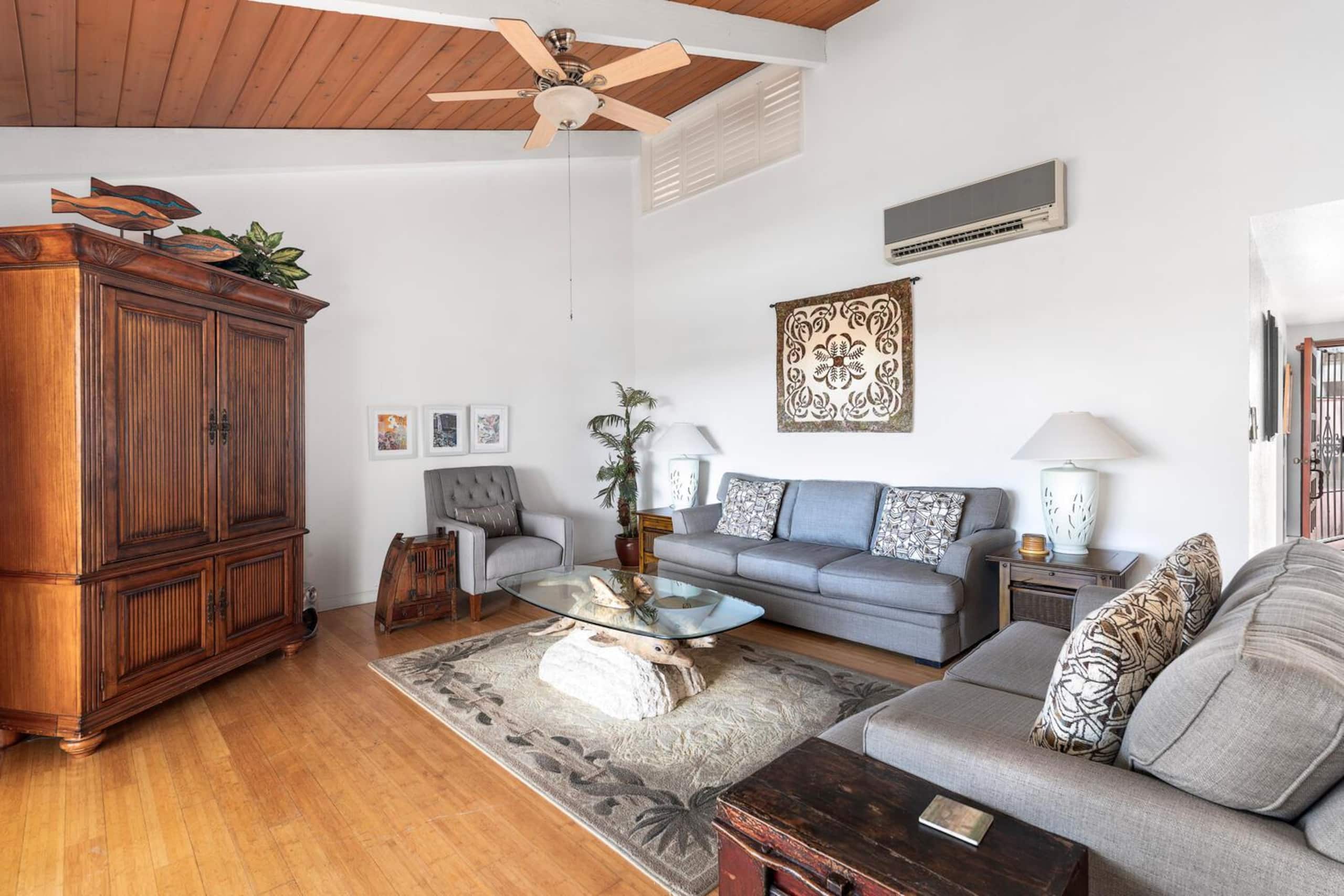 Condo in Kailua-Kona · ★4.71 · 2 bedrooms · 3 beds · 2 baths - Image 9