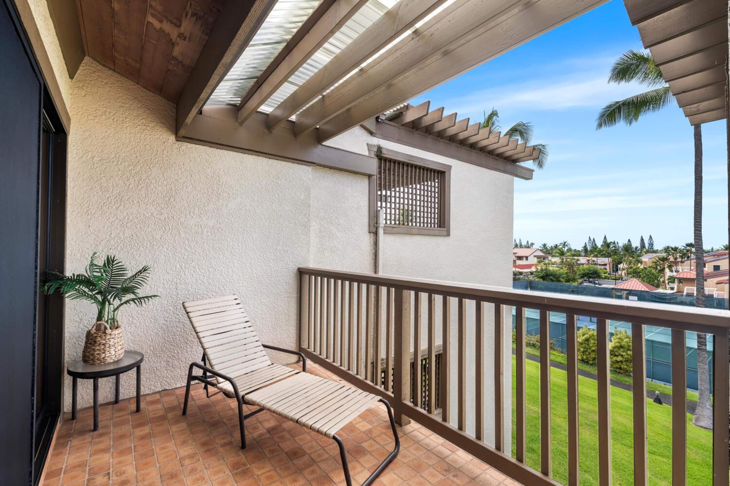 Condo in Kailua-Kona · ★4.71 · 2 bedrooms · 3 beds · 2 baths - Image 6