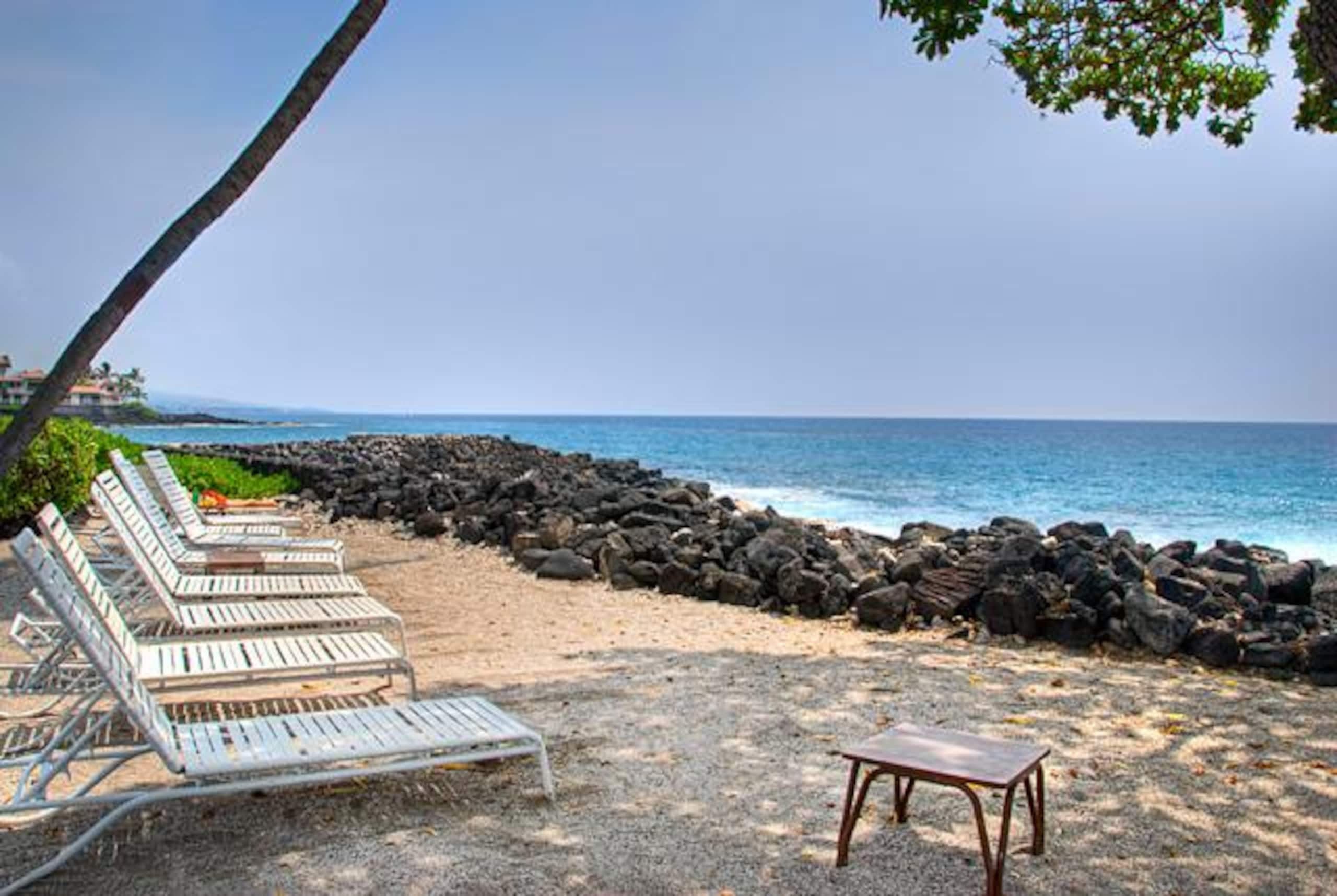 Condo in Kailua-Kona · ★5.0 · 1 bedroom · 1 bed · 1 bath - Image 36