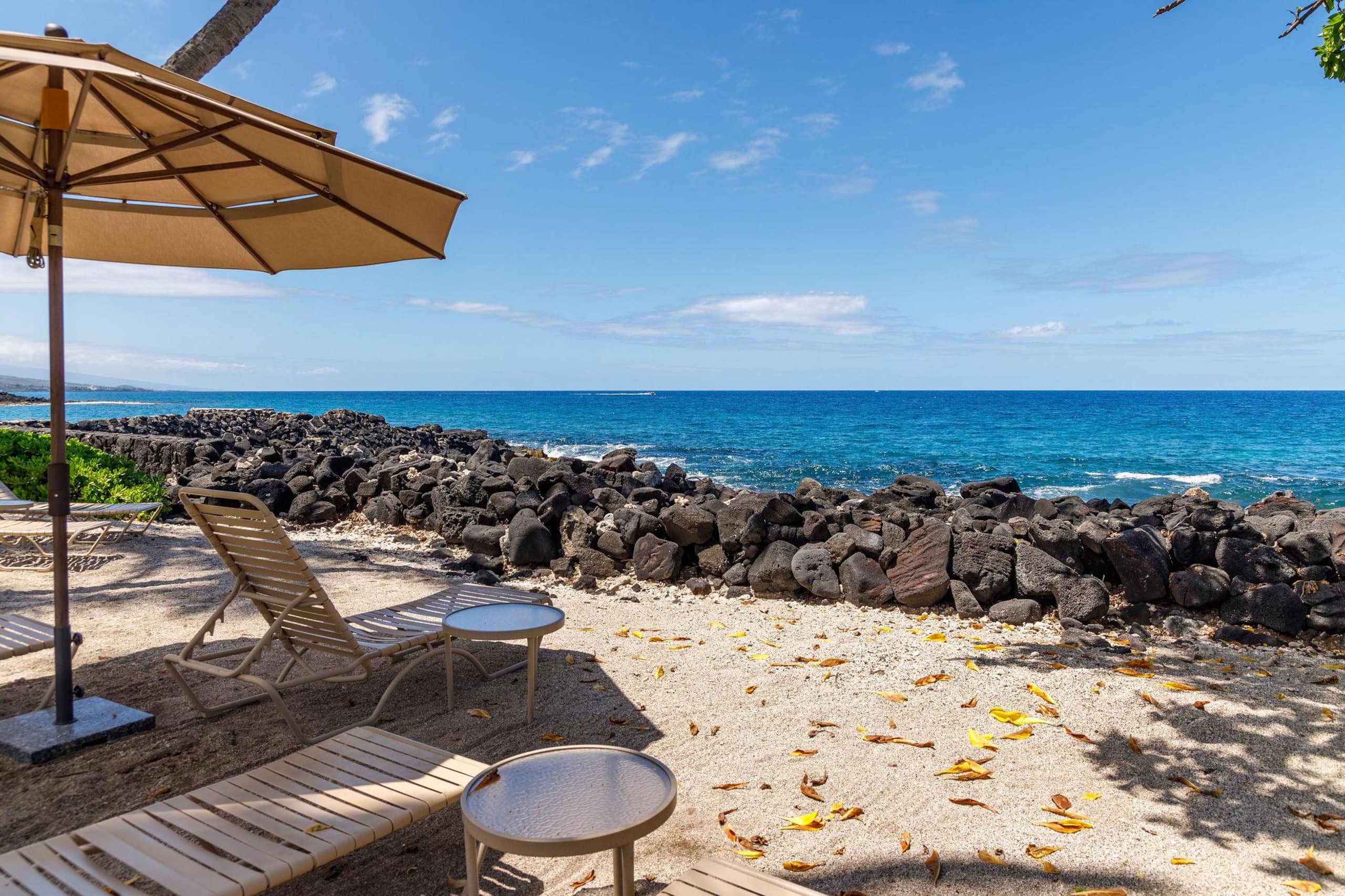 Condo in Kailua-Kona · ★5.0 · 1 bedroom · 1 bed · 1 bath - Image 22