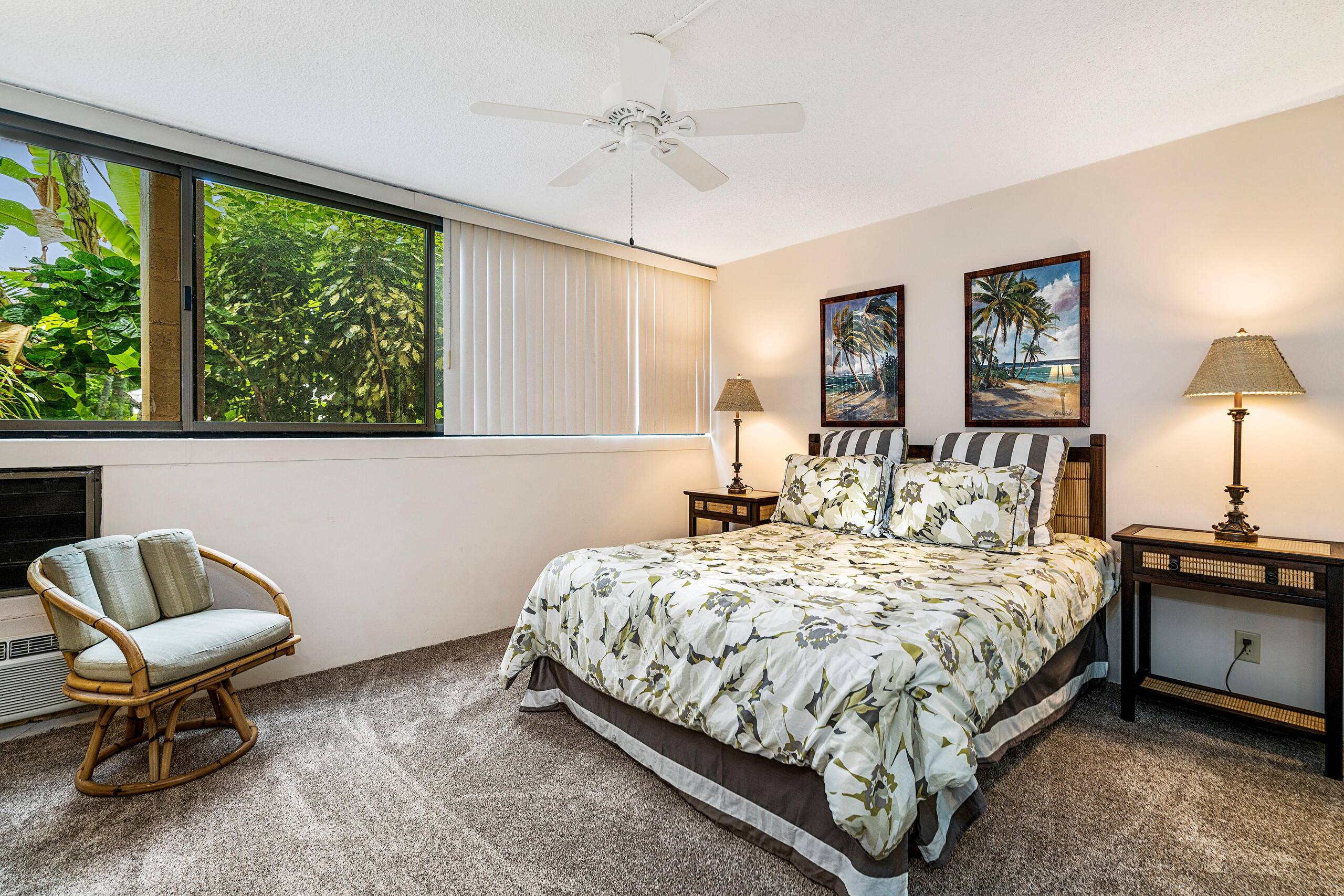 Condo in Kailua-Kona · ★4.4 · 1 bedroom · 2 beds · 1 private bath - Image 12