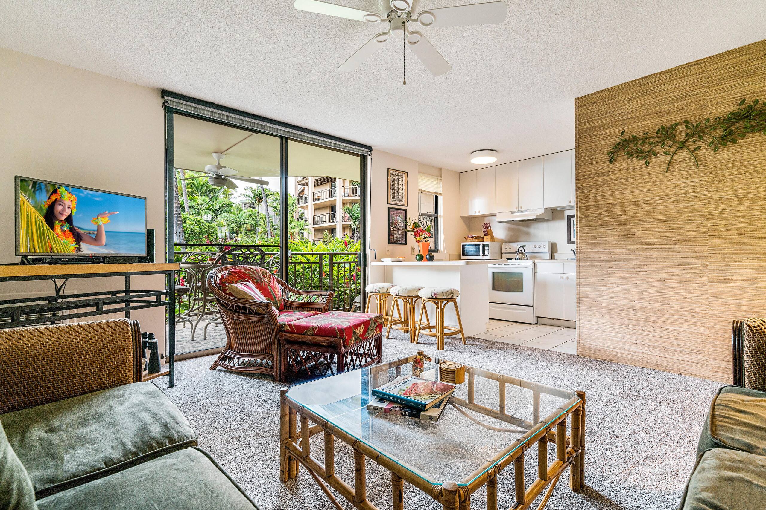 Condo in Kailua-Kona · ★4.4 · 1 bedroom · 2 beds · 1 private bath - Image 5