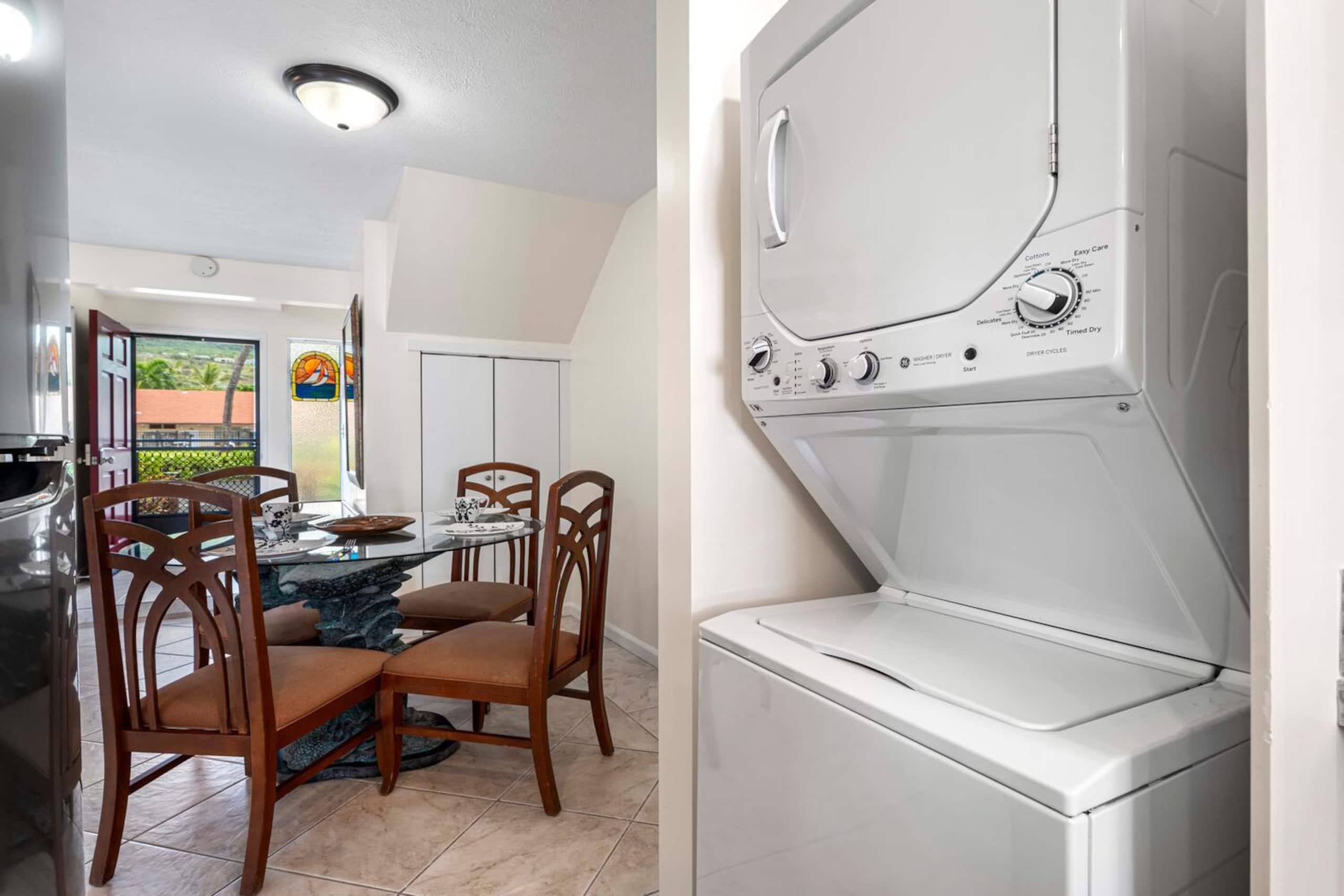 Condo in Kailua-Kona · ★4.75 · 2 bedrooms · 3 beds · 2 private baths - Image 7