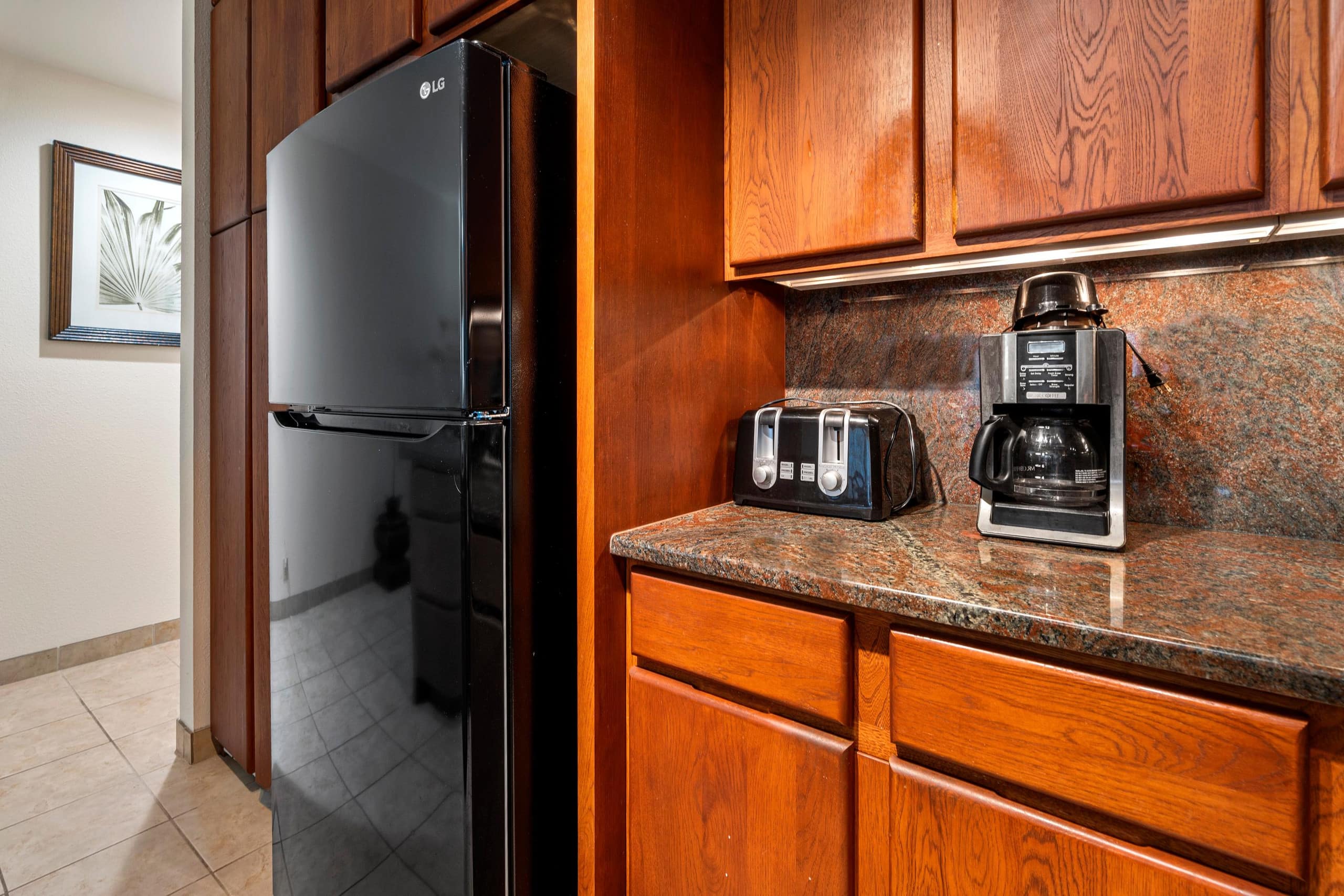 Condo in Kailua-Kona · ★4.68 · 2 bedrooms · 4 beds · 2 private baths - Image 10