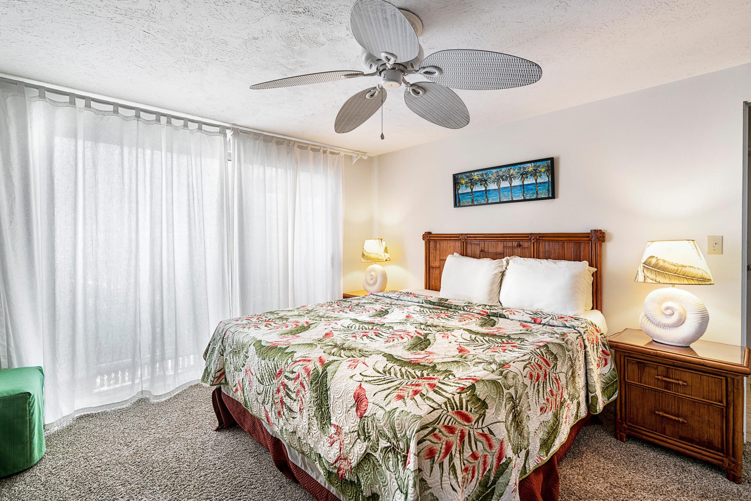 Home in Kailua-Kona · ★4.38 · 3 bedrooms · 5 beds · 3 baths - Image 23