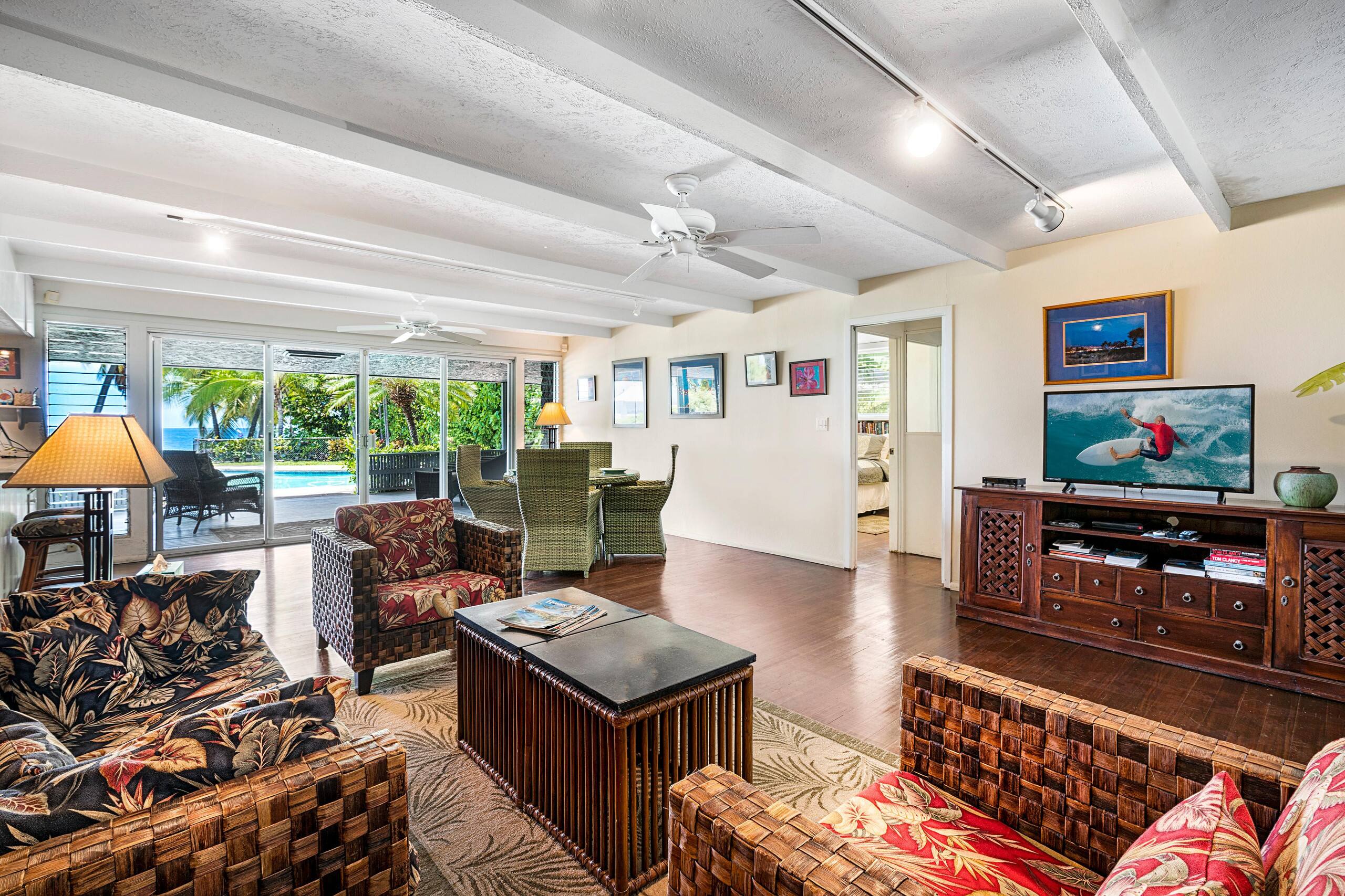 Home in Kailua-Kona · ★4.38 · 3 bedrooms · 5 beds · 3 baths - Image 8