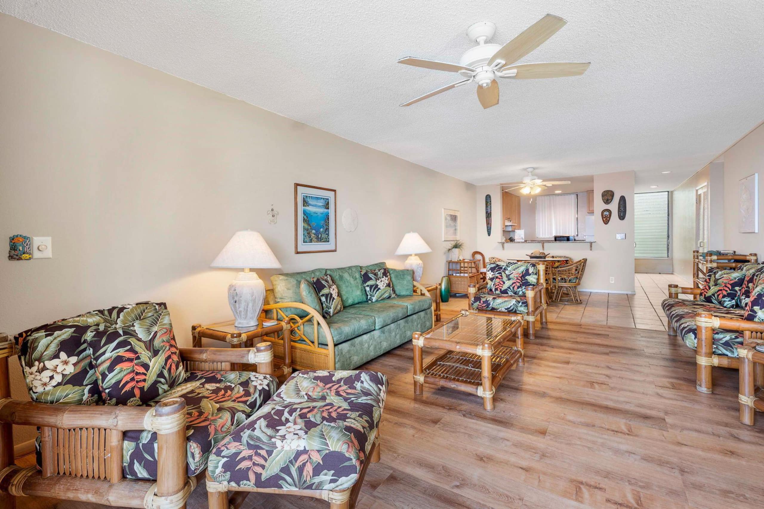 Condo in Kailua-Kona · ★4.67 · 2 bedrooms · 3 beds · 2 baths - Image 24