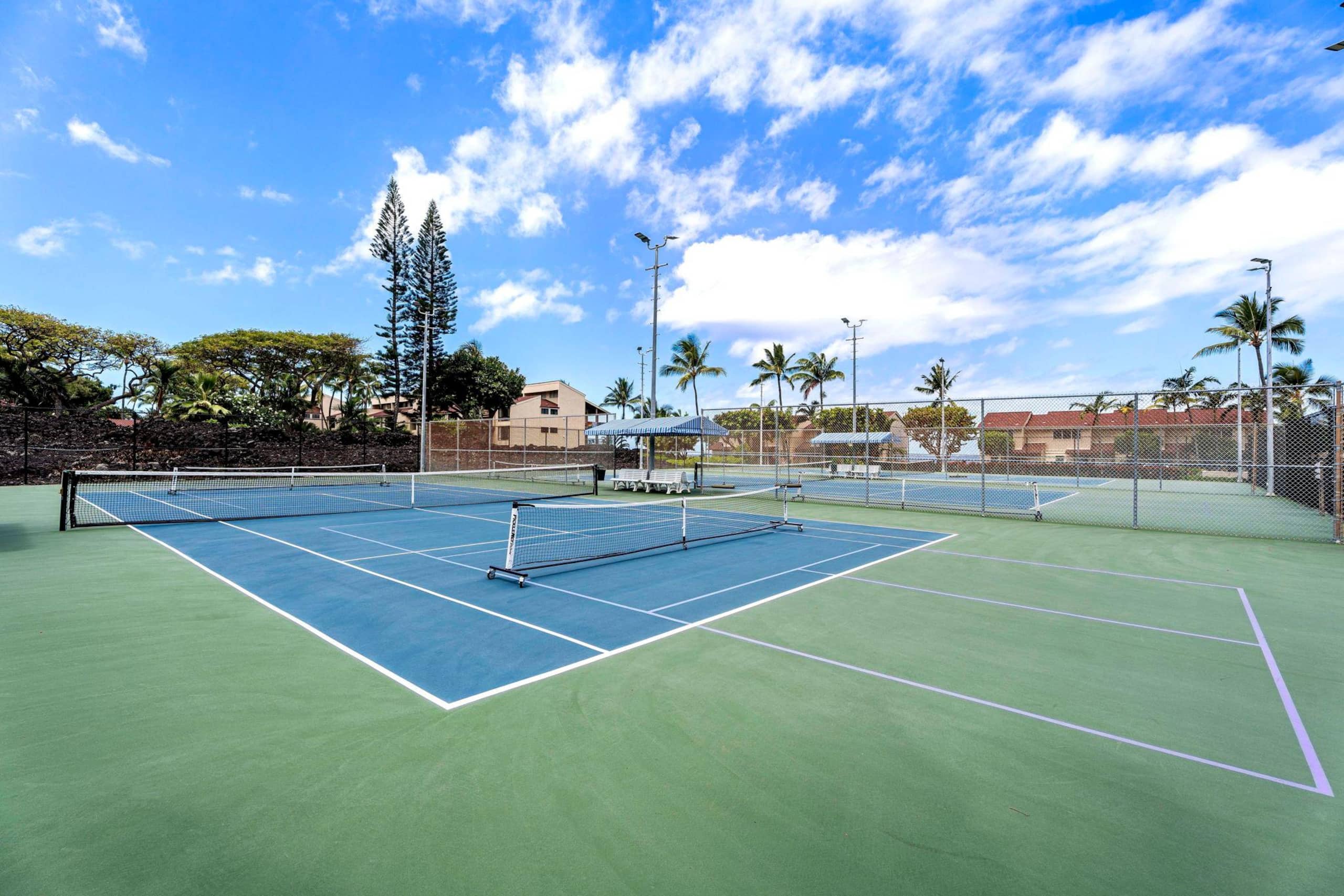 Condo in Kailua-Kona · ★4.67 · 2 bedrooms · 3 beds · 2 baths - Image 32