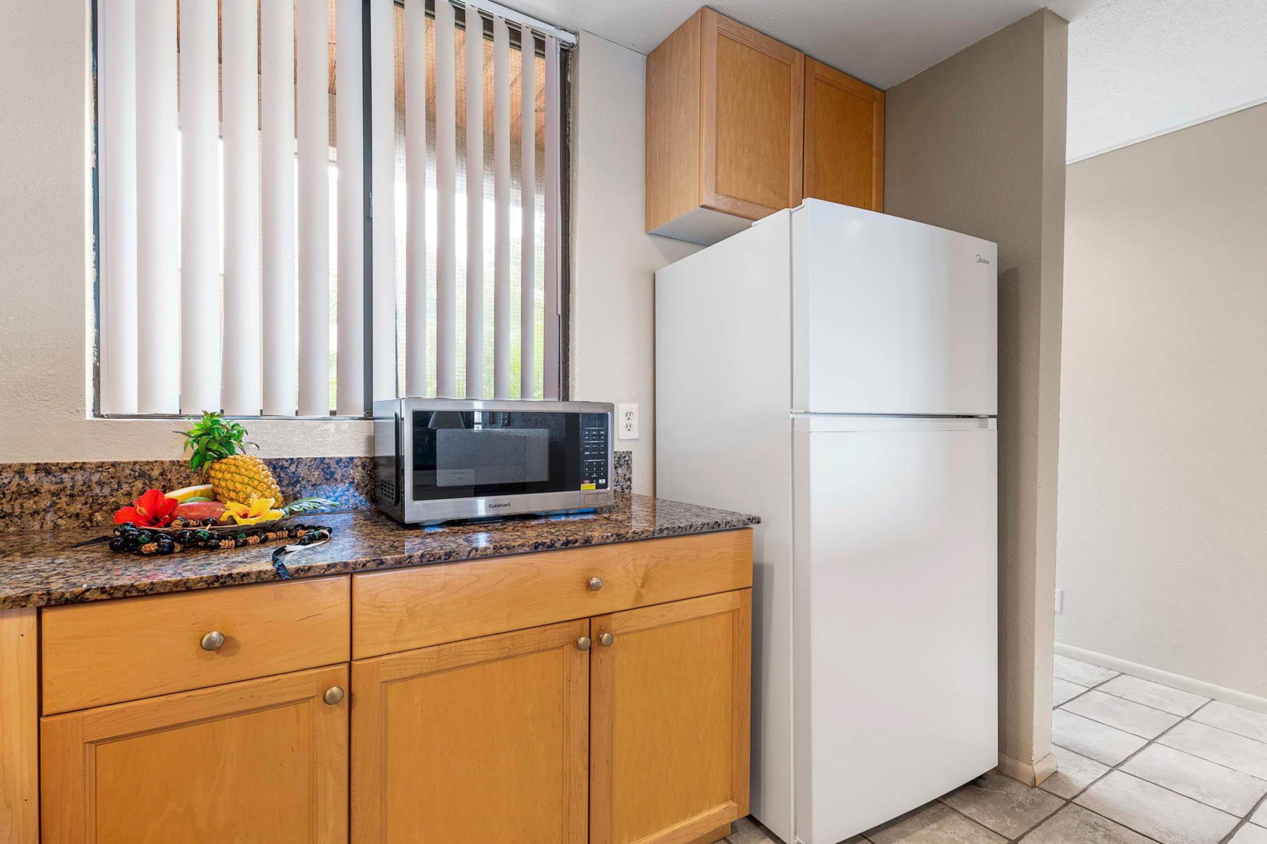 Condo in Kailua-Kona · ★4.67 · 2 bedrooms · 3 beds · 2 baths - Image 13