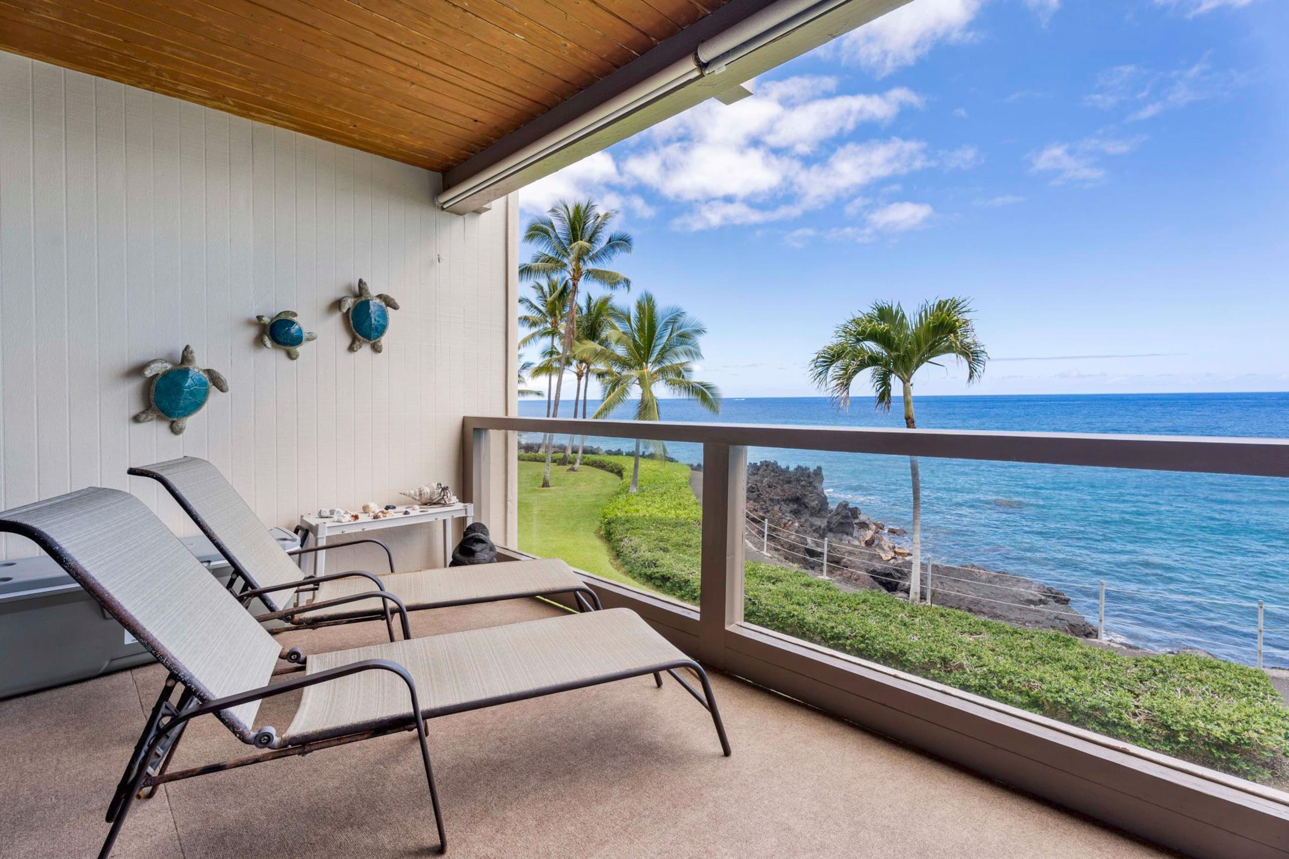 Condo in Kailua-Kona · ★4.67 · 2 bedrooms · 3 beds · 2 baths - Image 2