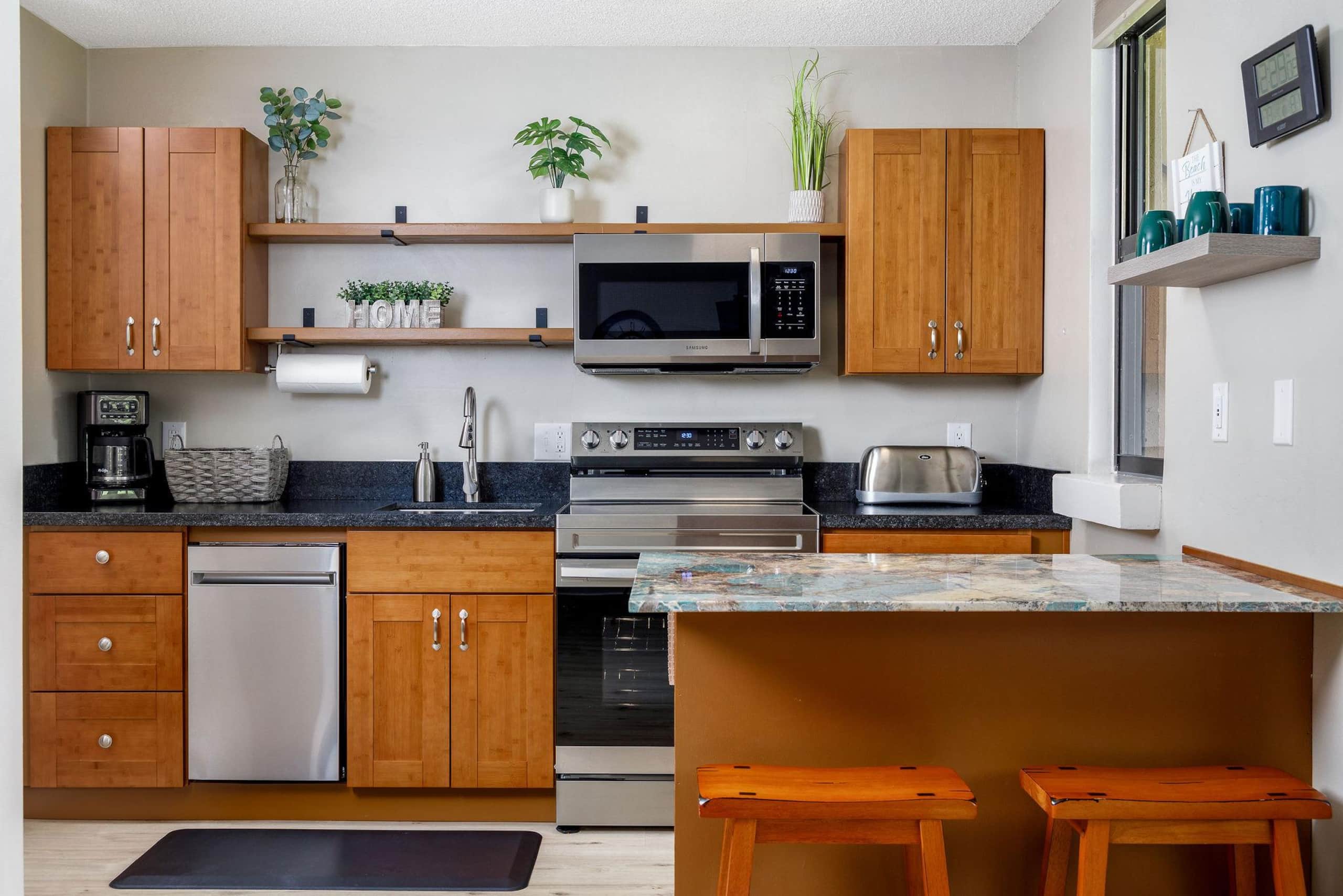 Condo in Kailua-Kona · ★4.77 · 1 bedroom · 1 bed · 1 private bath - Image 4