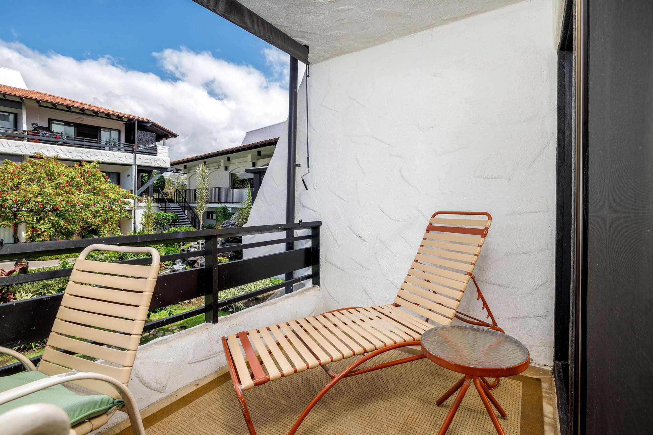 Condo in Kailua-Kona · ★4.6 · 1 bedroom · 2 beds · 1 private bath - Image 17